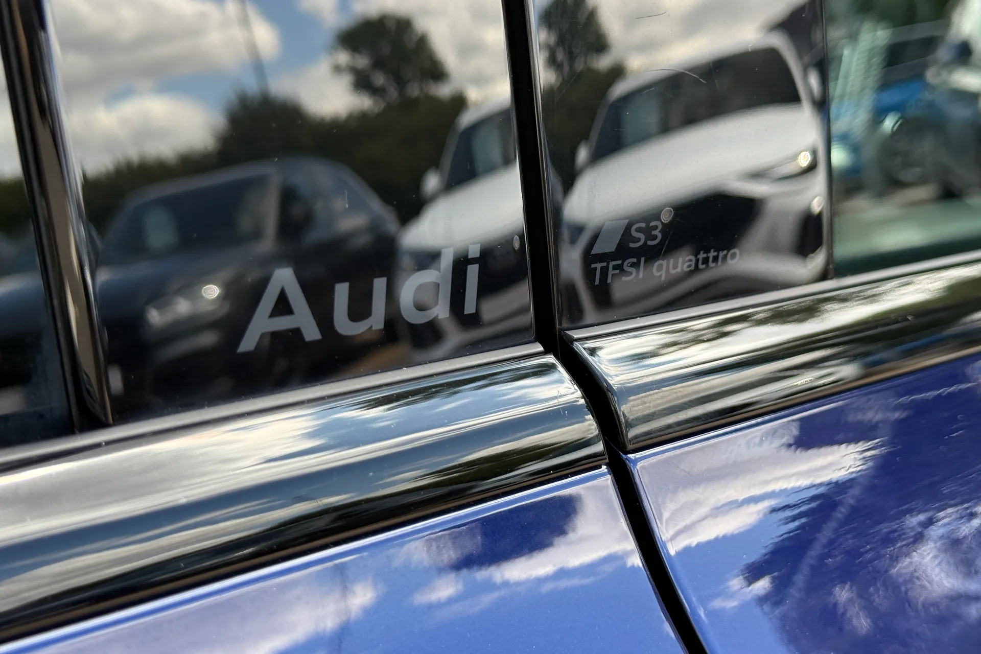 Audi A3 thumbnail image number 16