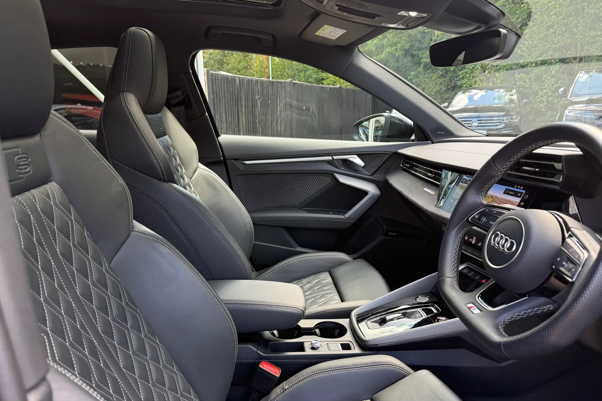 Audi A3 thumbnail image number 32