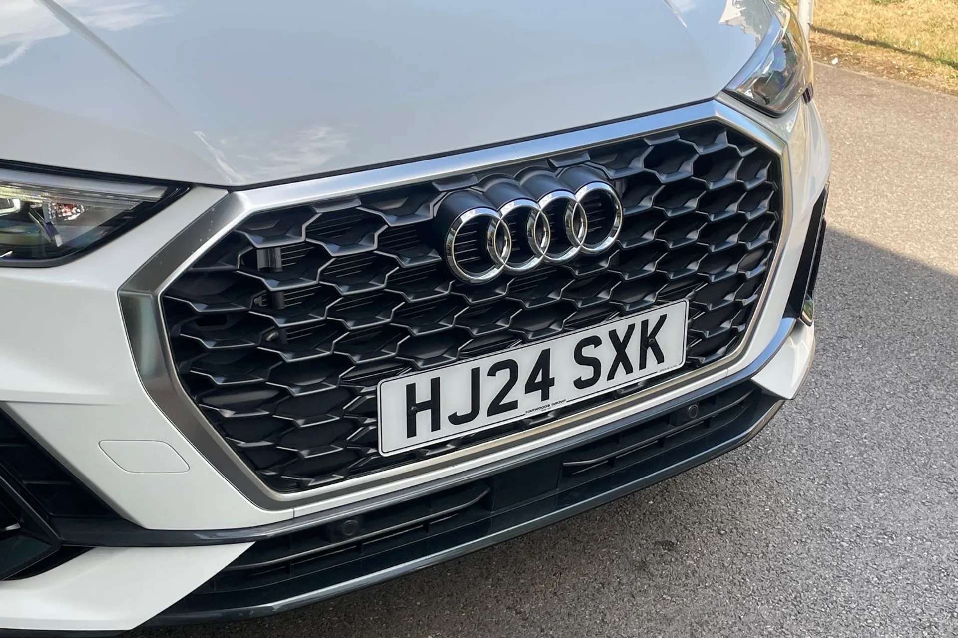 Audi Q3 thumbnail image number 53