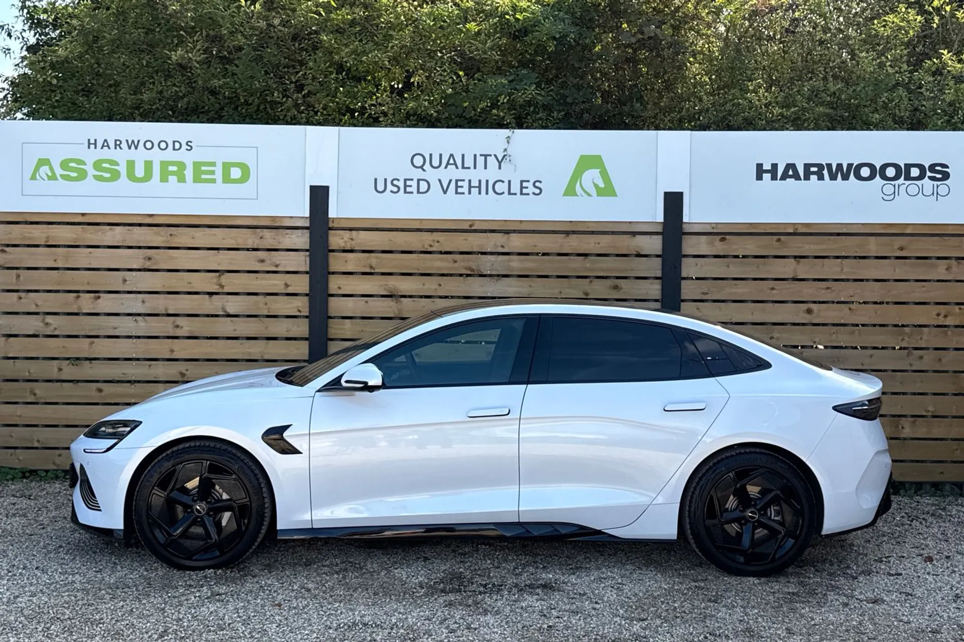 BYD SEAL thumbnail image number 11