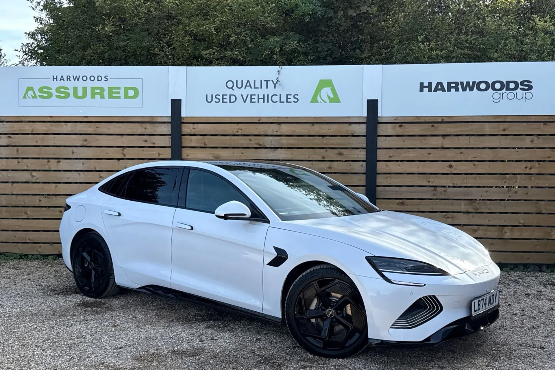 BYD SEAL focused image