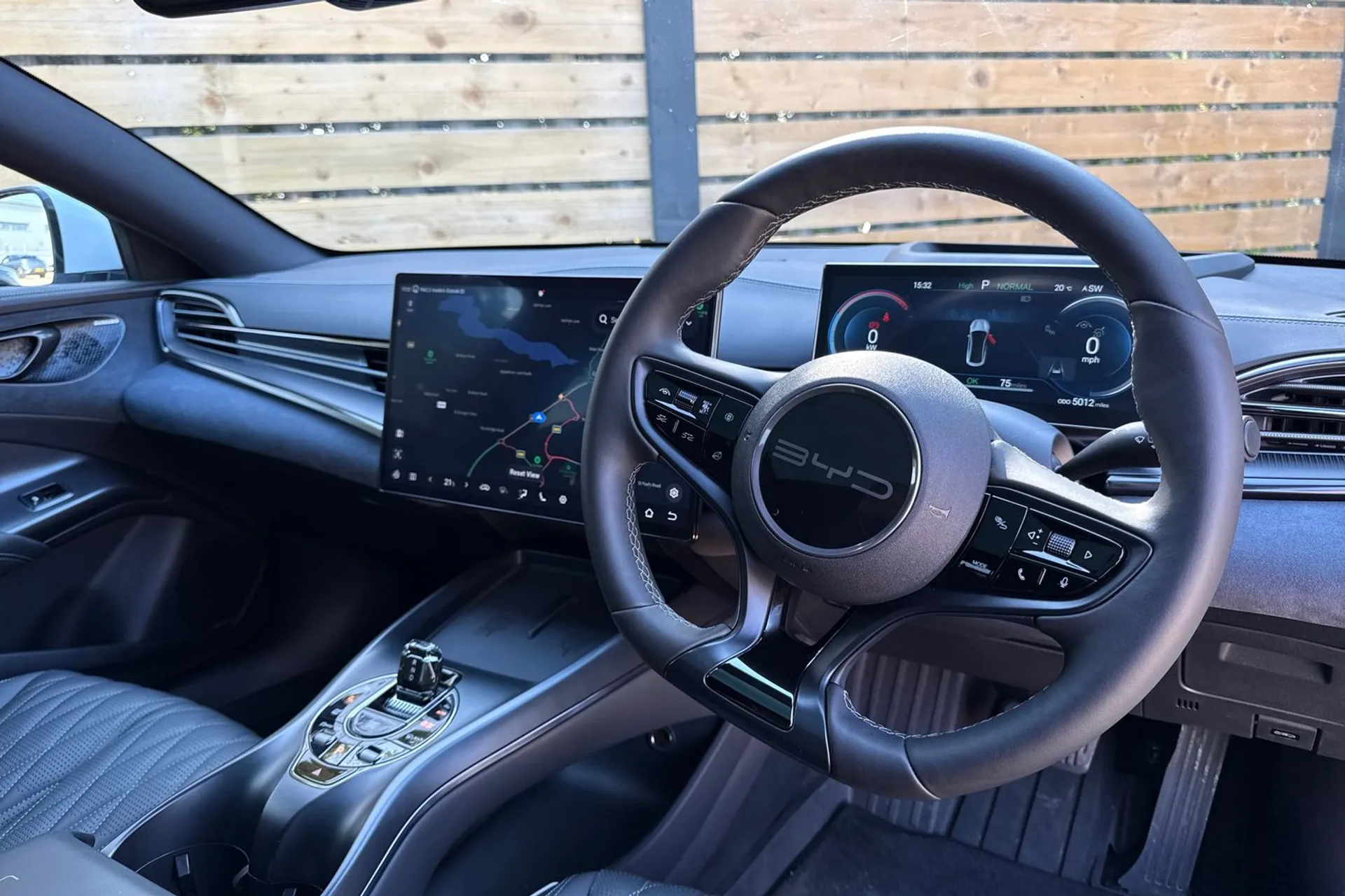 BYD SEAL thumbnail image number 27