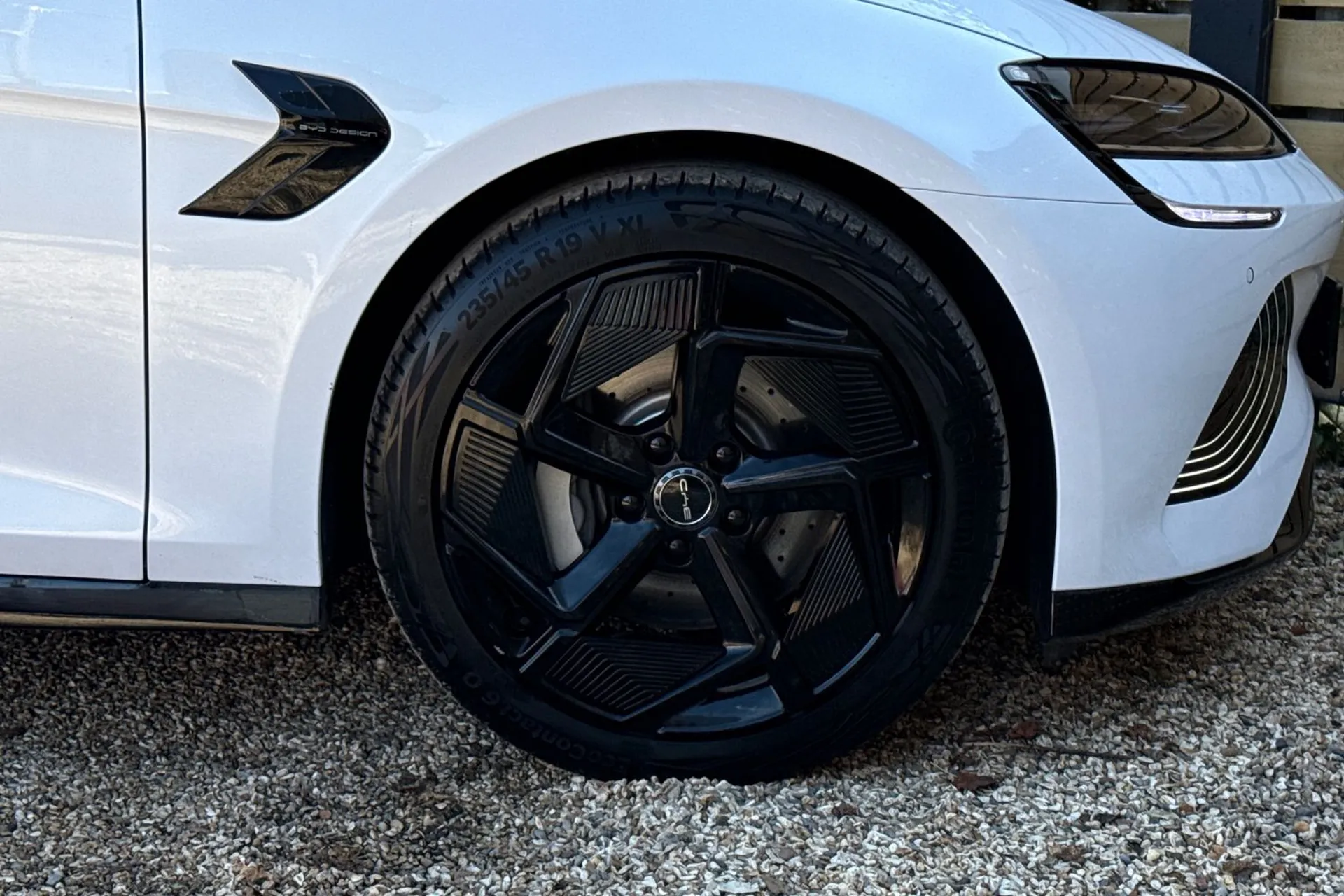 BYD SEAL thumbnail image number 14