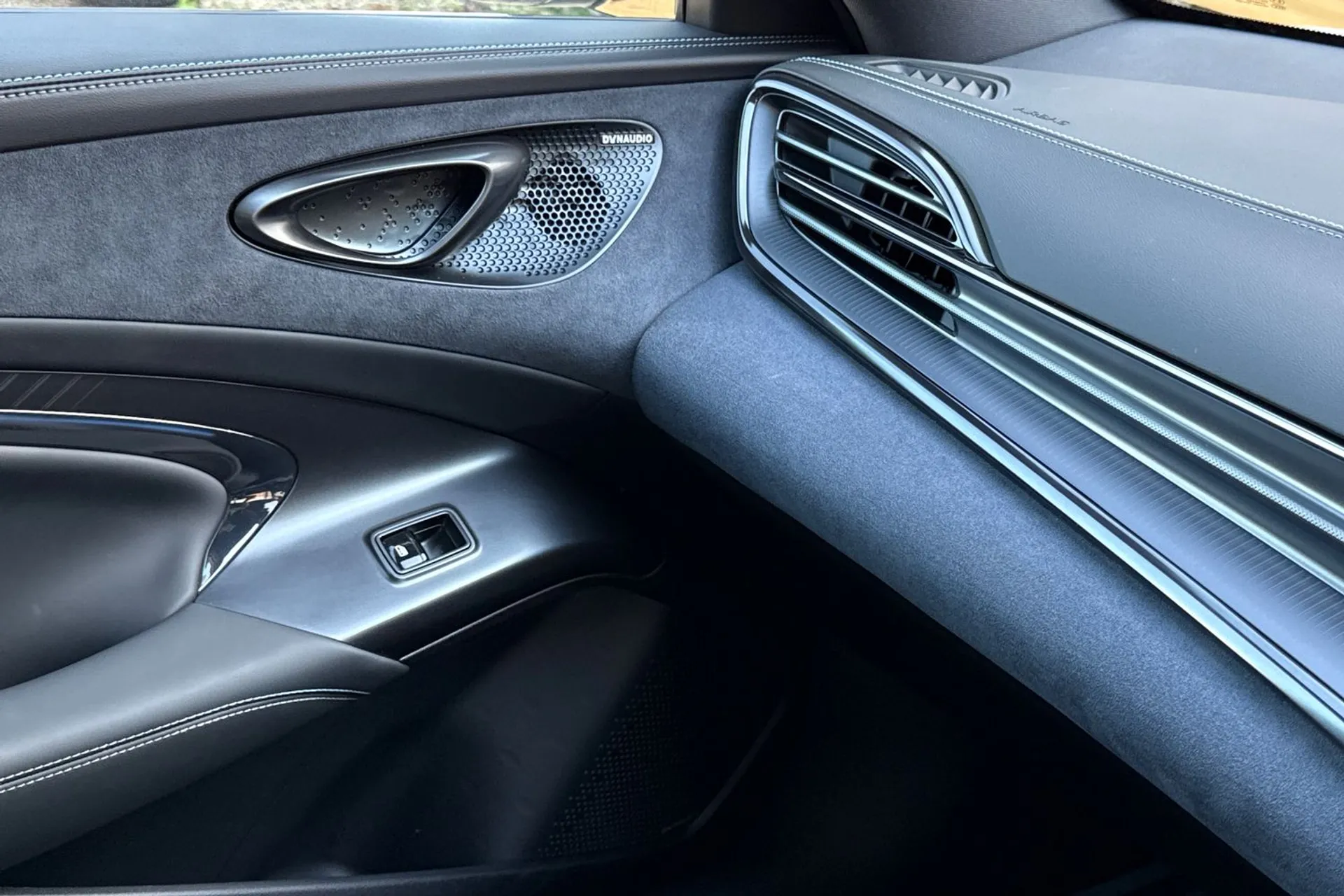 BYD SEAL thumbnail image number 50