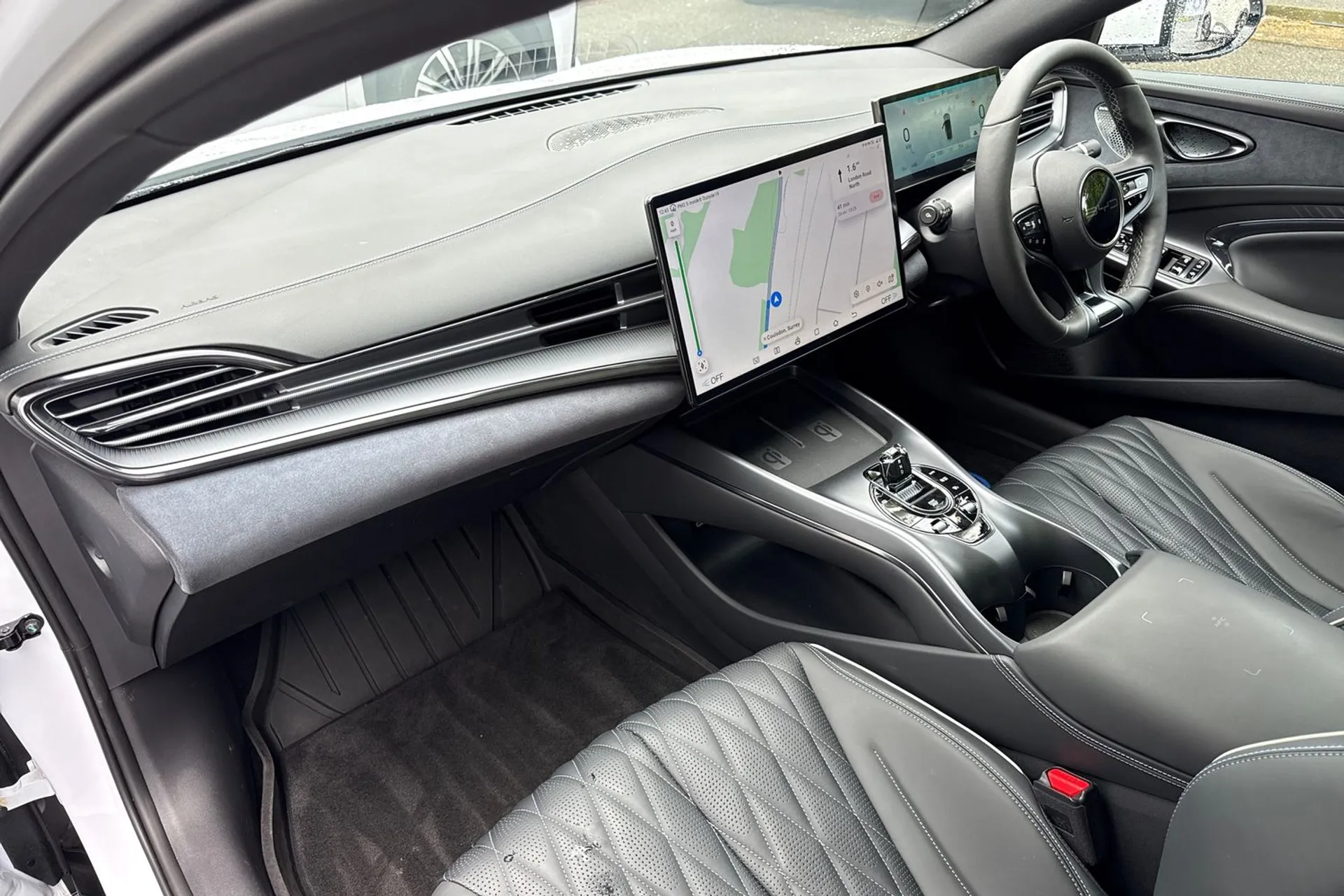 BYD SEAL thumbnail image number 28