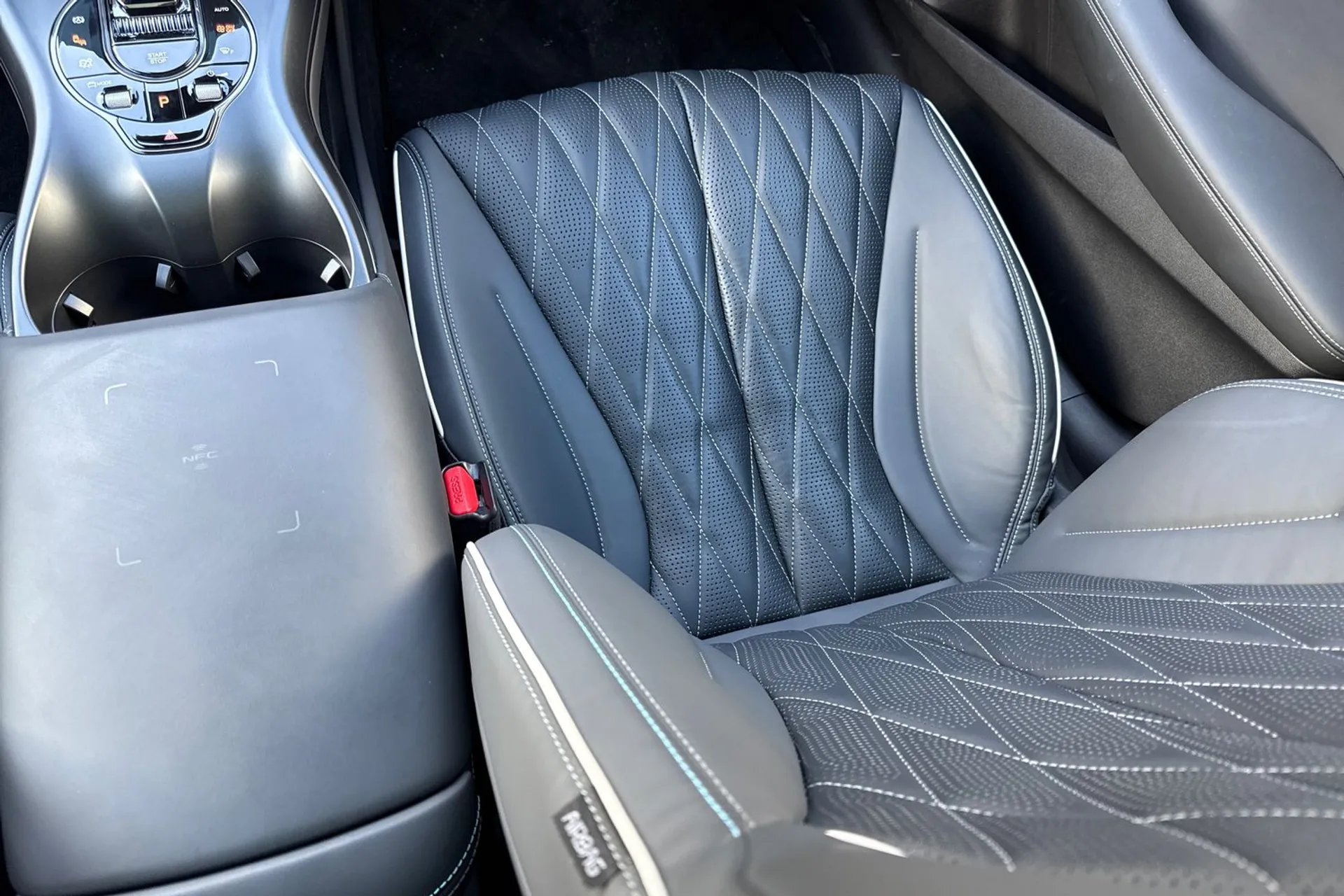 BYD SEAL thumbnail image number 35