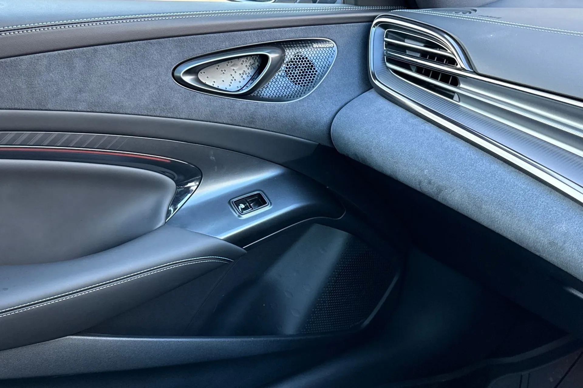 BYD SEAL thumbnail image number 53