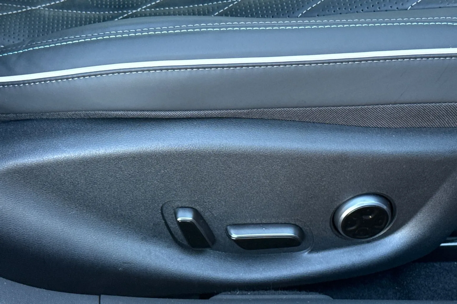 BYD SEAL thumbnail image number 58