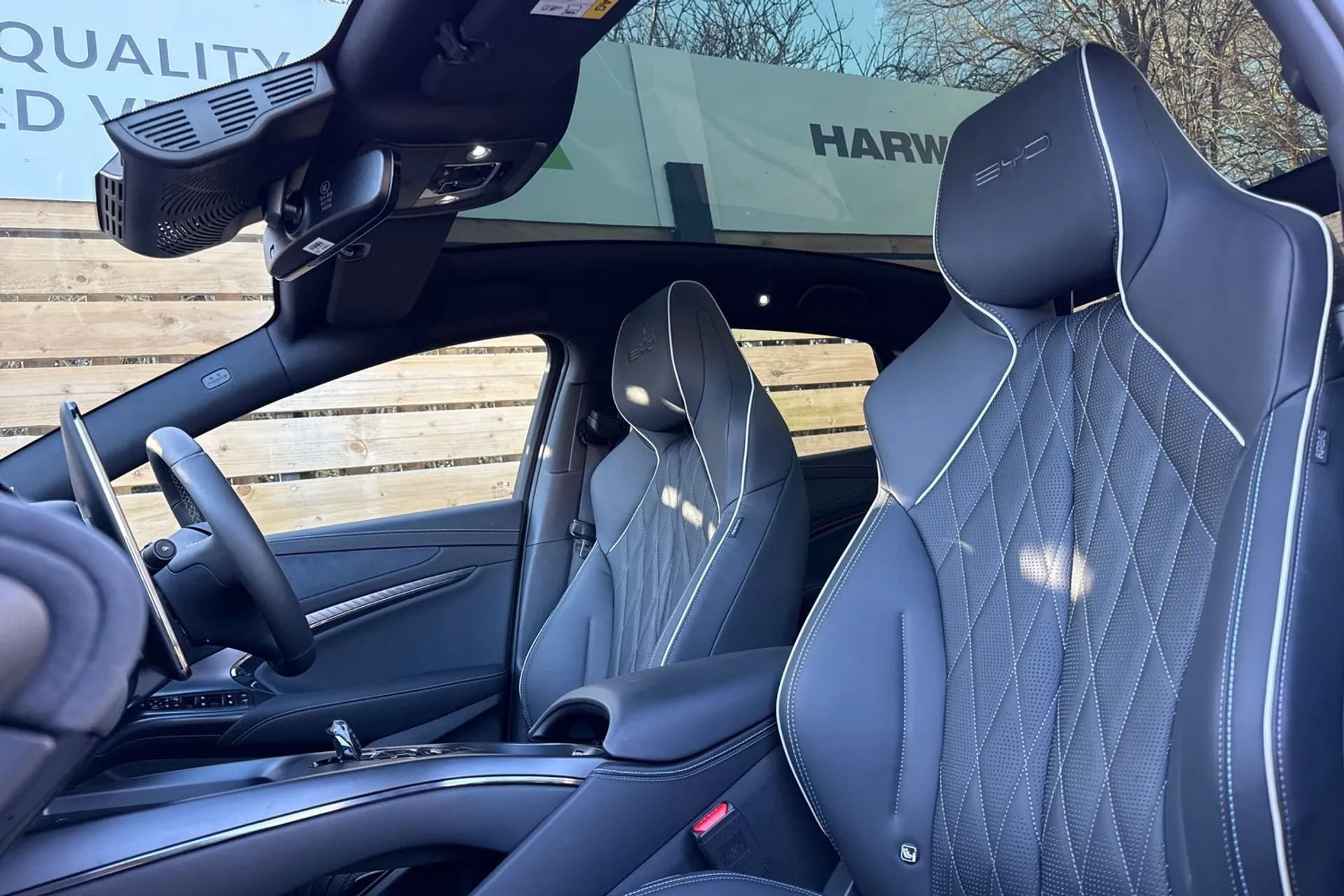 BYD SEAL thumbnail image number 29