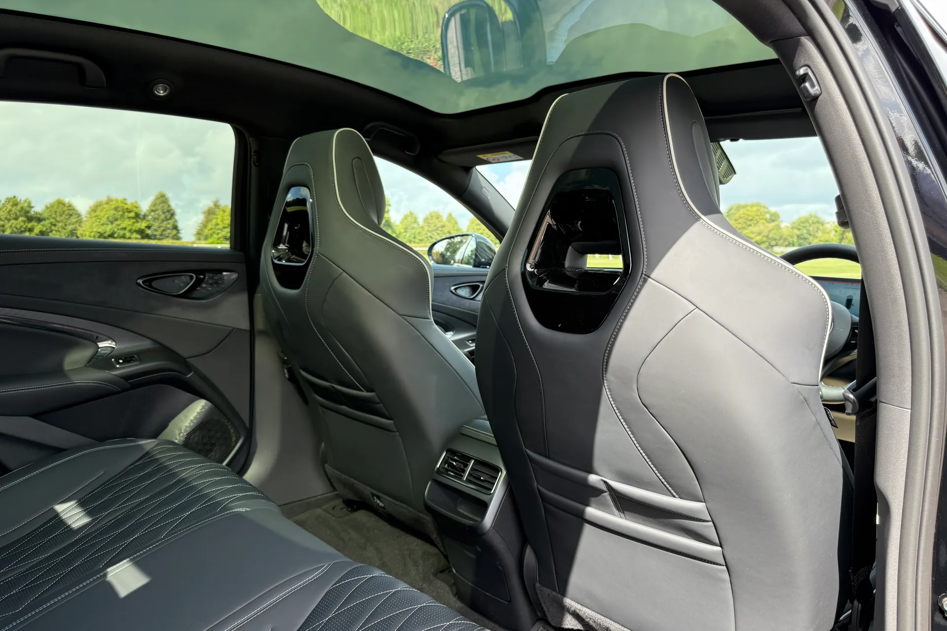 BYD SEAL thumbnail image number 22