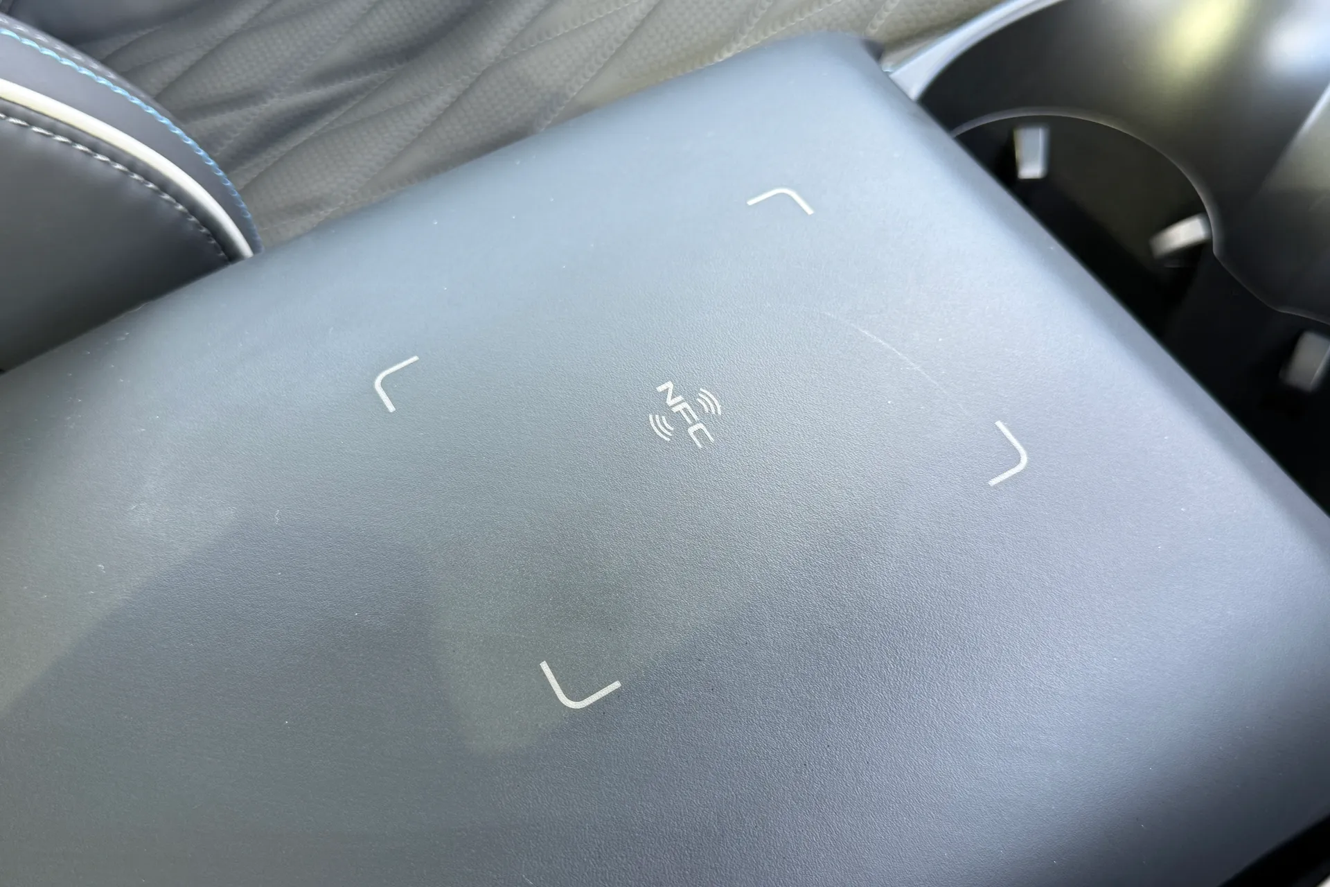 BYD SEAL thumbnail image number 41