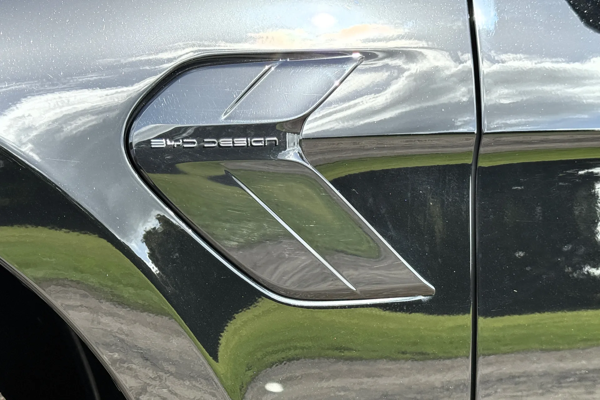 BYD SEAL thumbnail image number 10