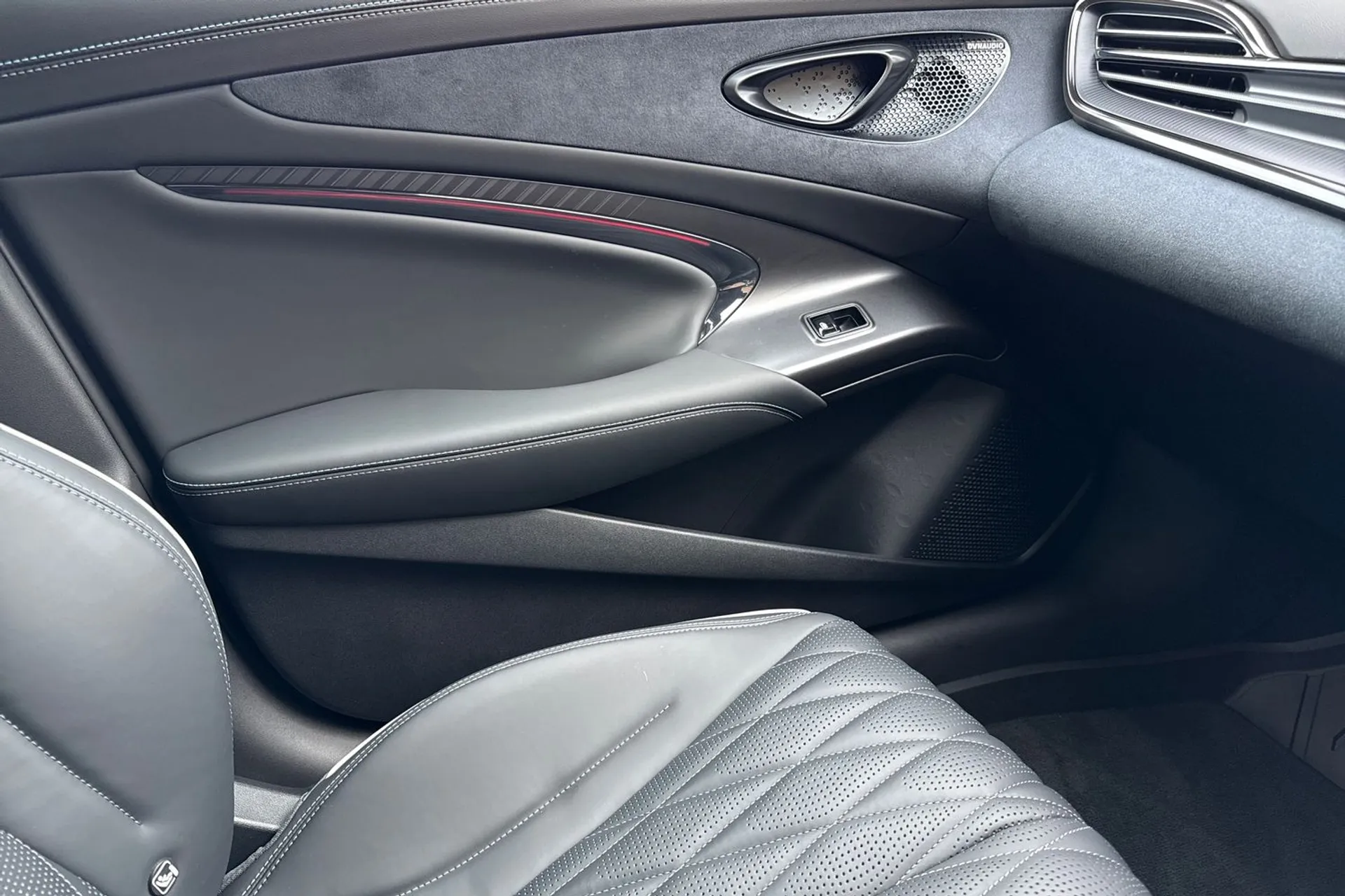 BYD SEAL thumbnail image number 55