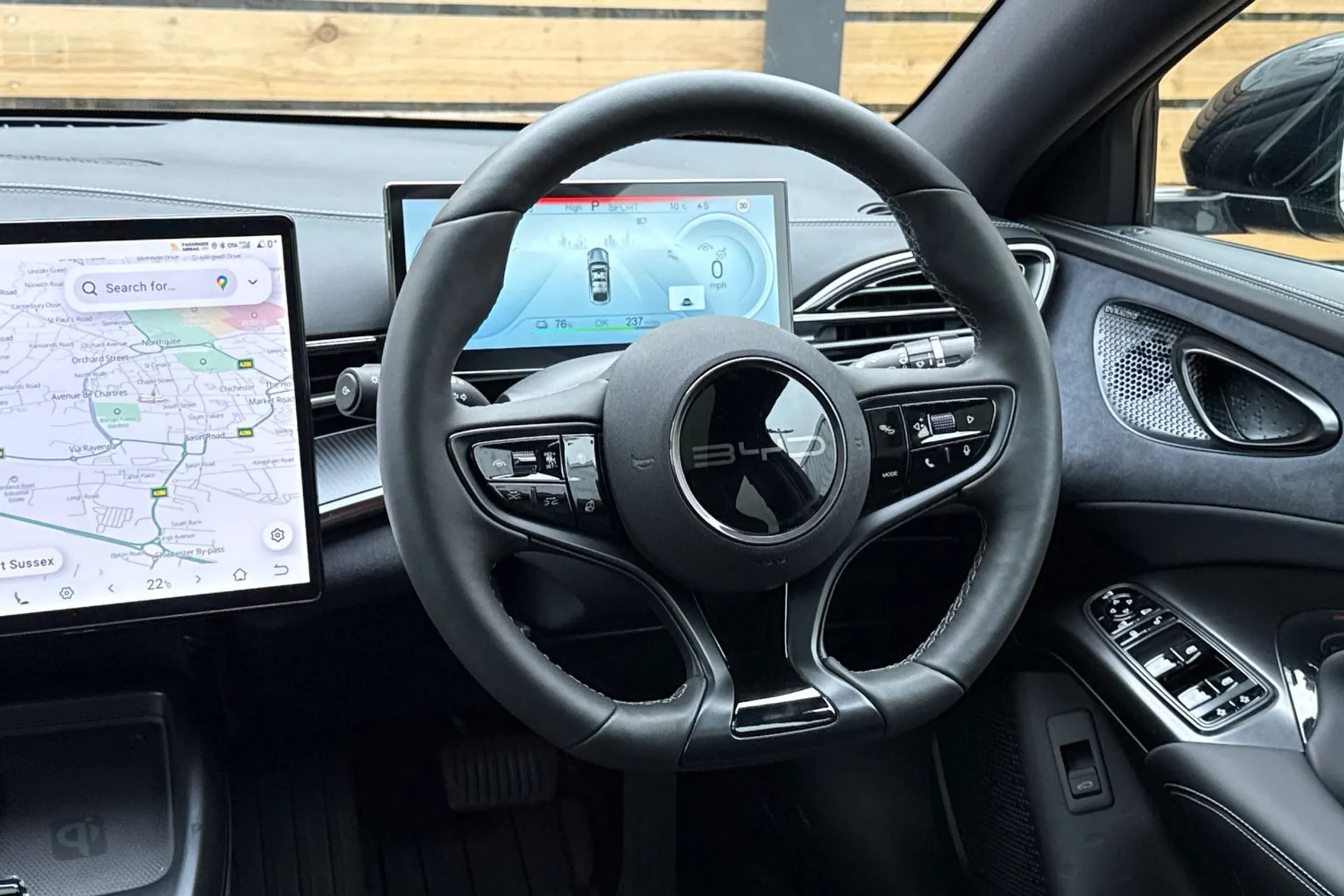 BYD SEAL thumbnail image number 35