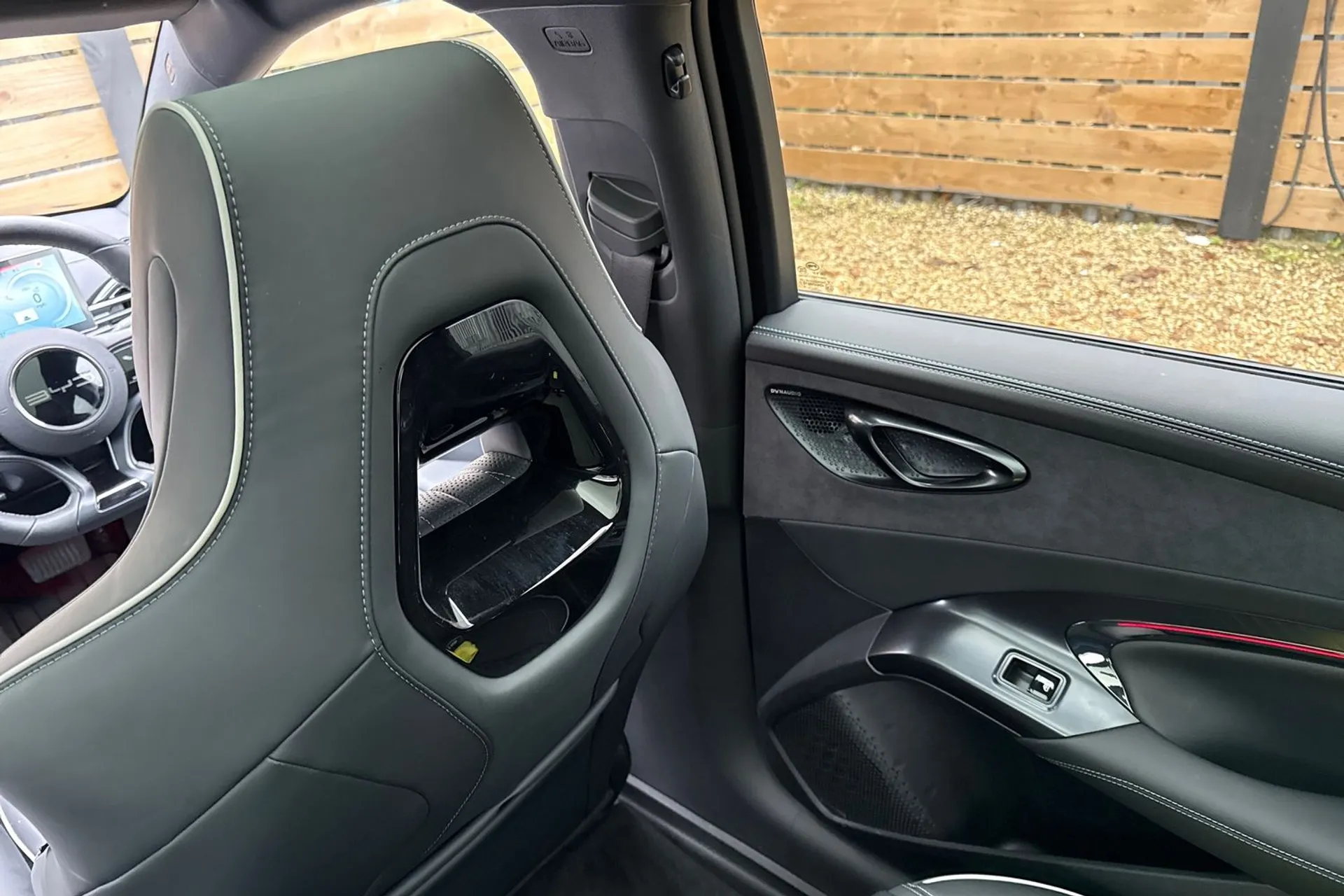 BYD SEAL thumbnail image number 50