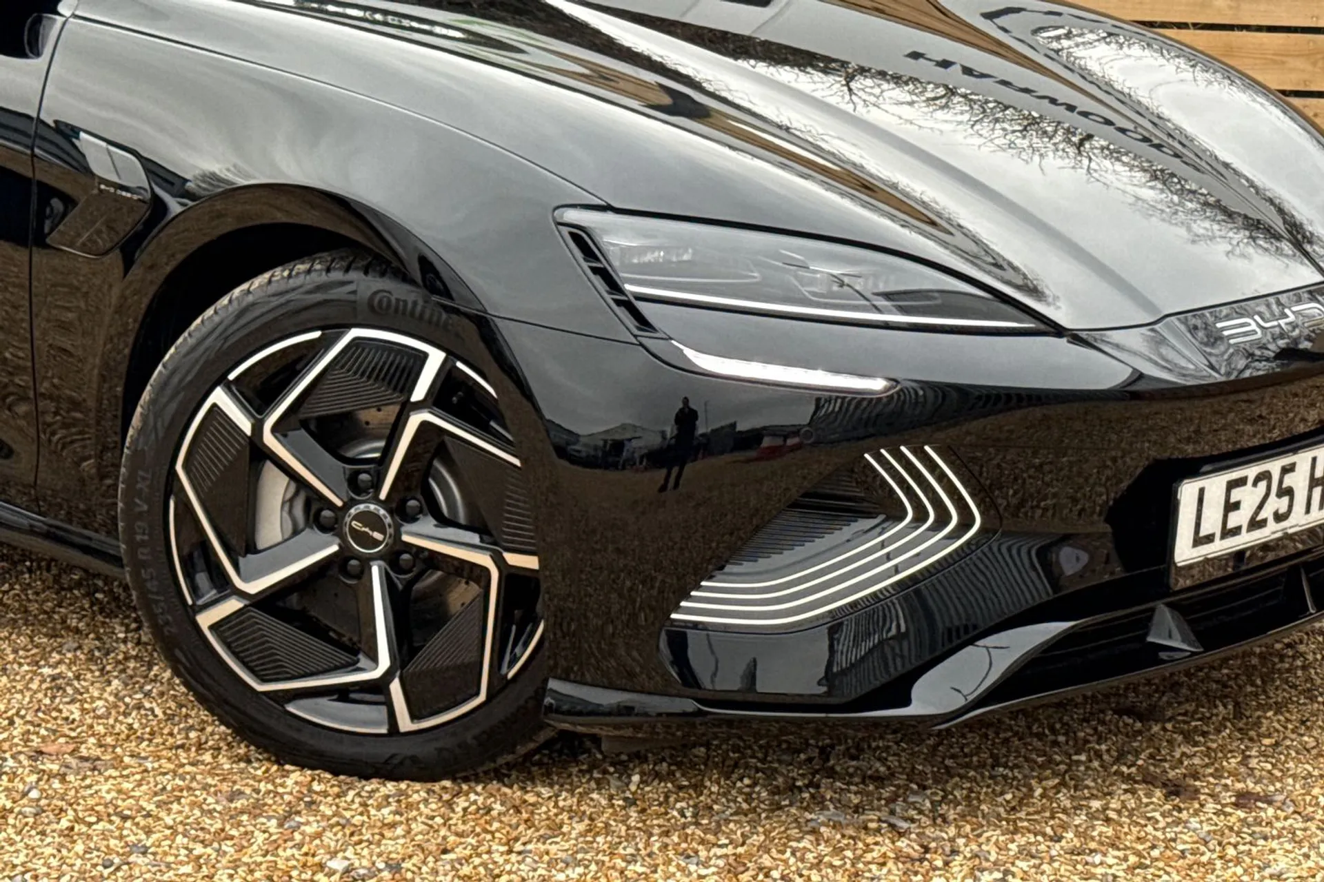 BYD SEAL thumbnail image number 2