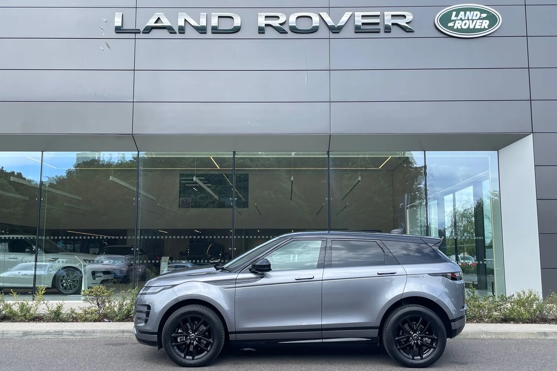 LAND ROVER RANGE ROVER EVOQUE thumbnail image number 11