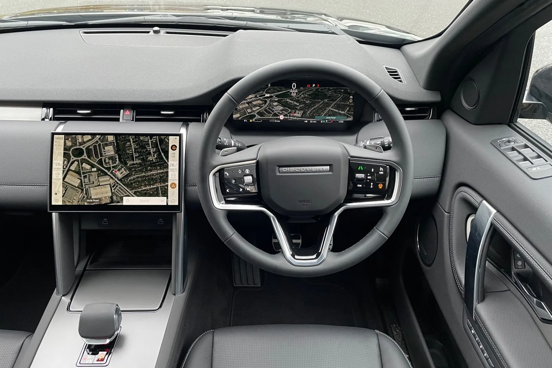 LAND ROVER DISCOVERY SPORT thumbnail image number 12