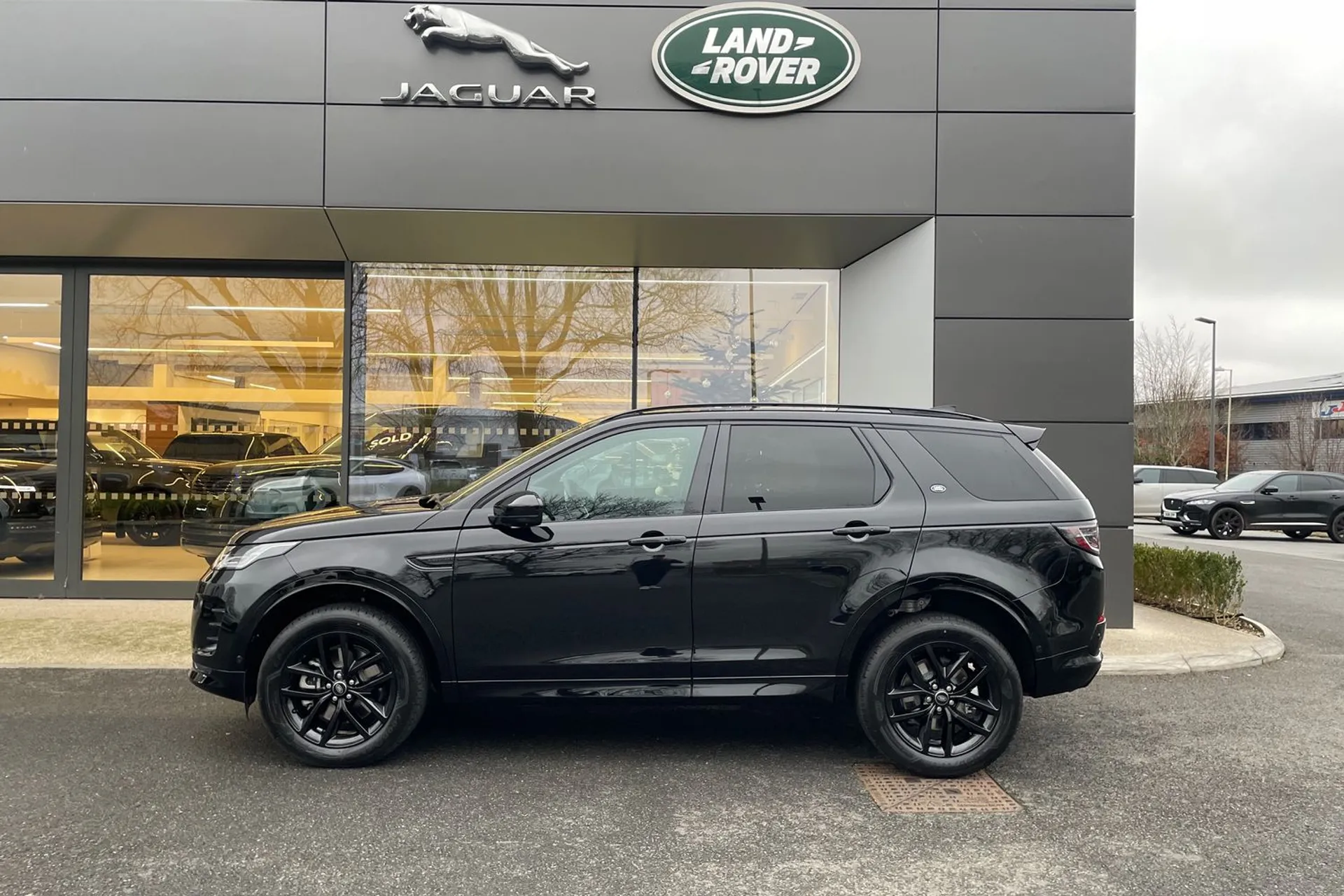 LAND ROVER DISCOVERY SPORT thumbnail image number 25