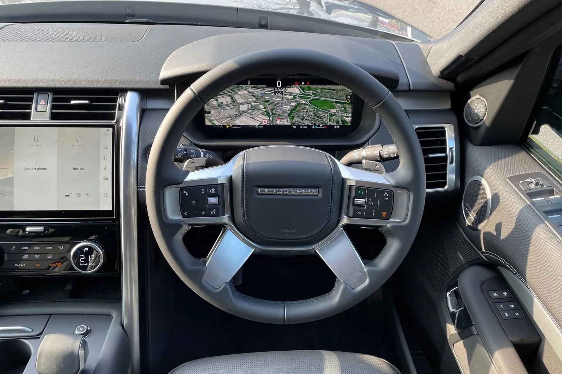 LAND ROVER DISCOVERY thumbnail image number 12