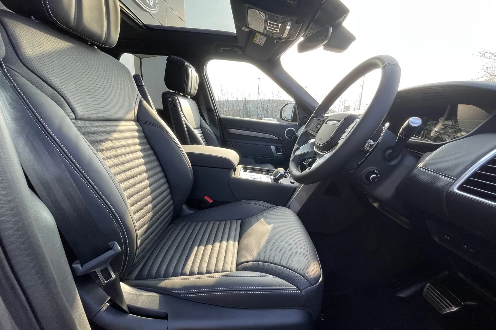 LAND ROVER DISCOVERY thumbnail image number 9