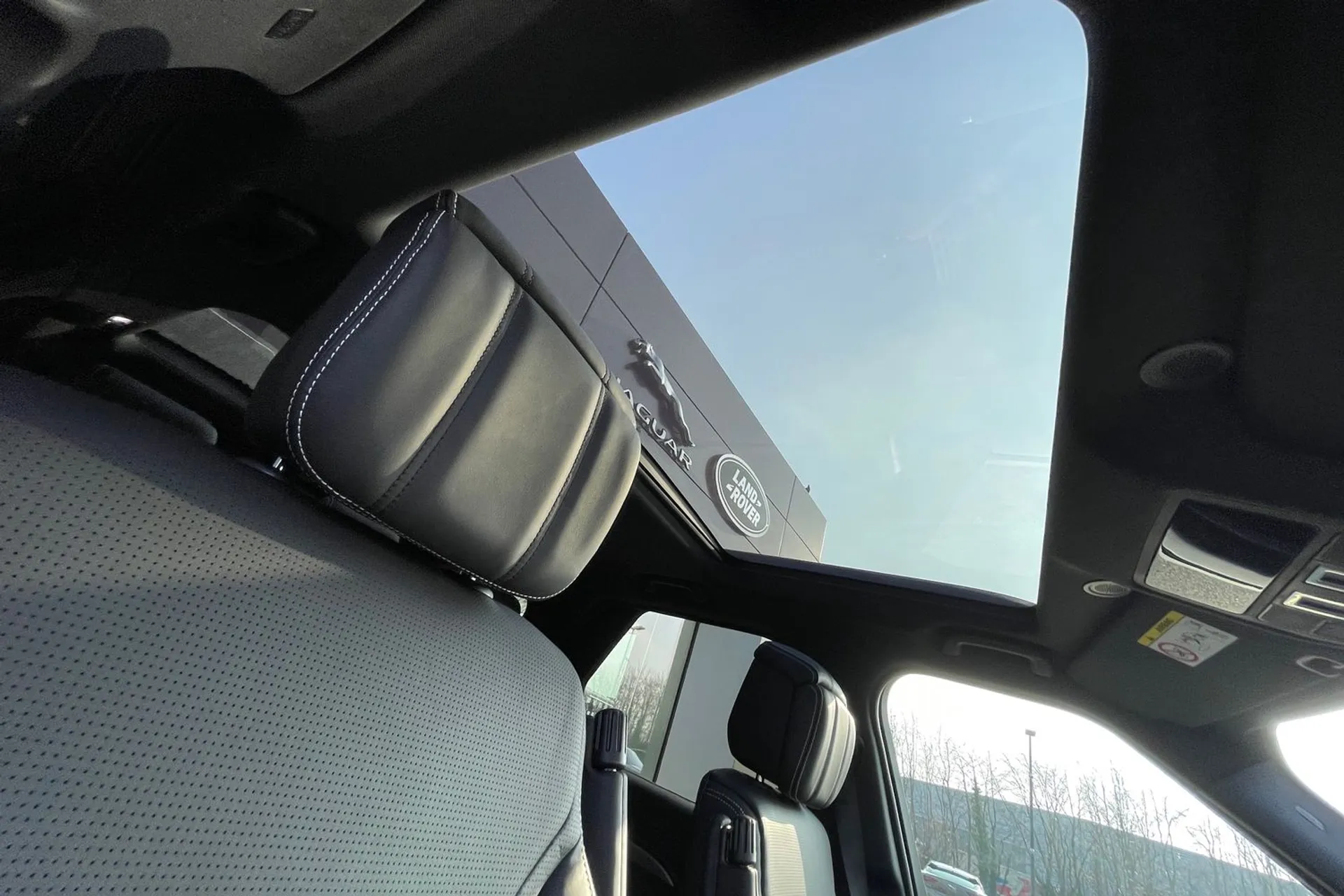 LAND ROVER DISCOVERY thumbnail image number 36