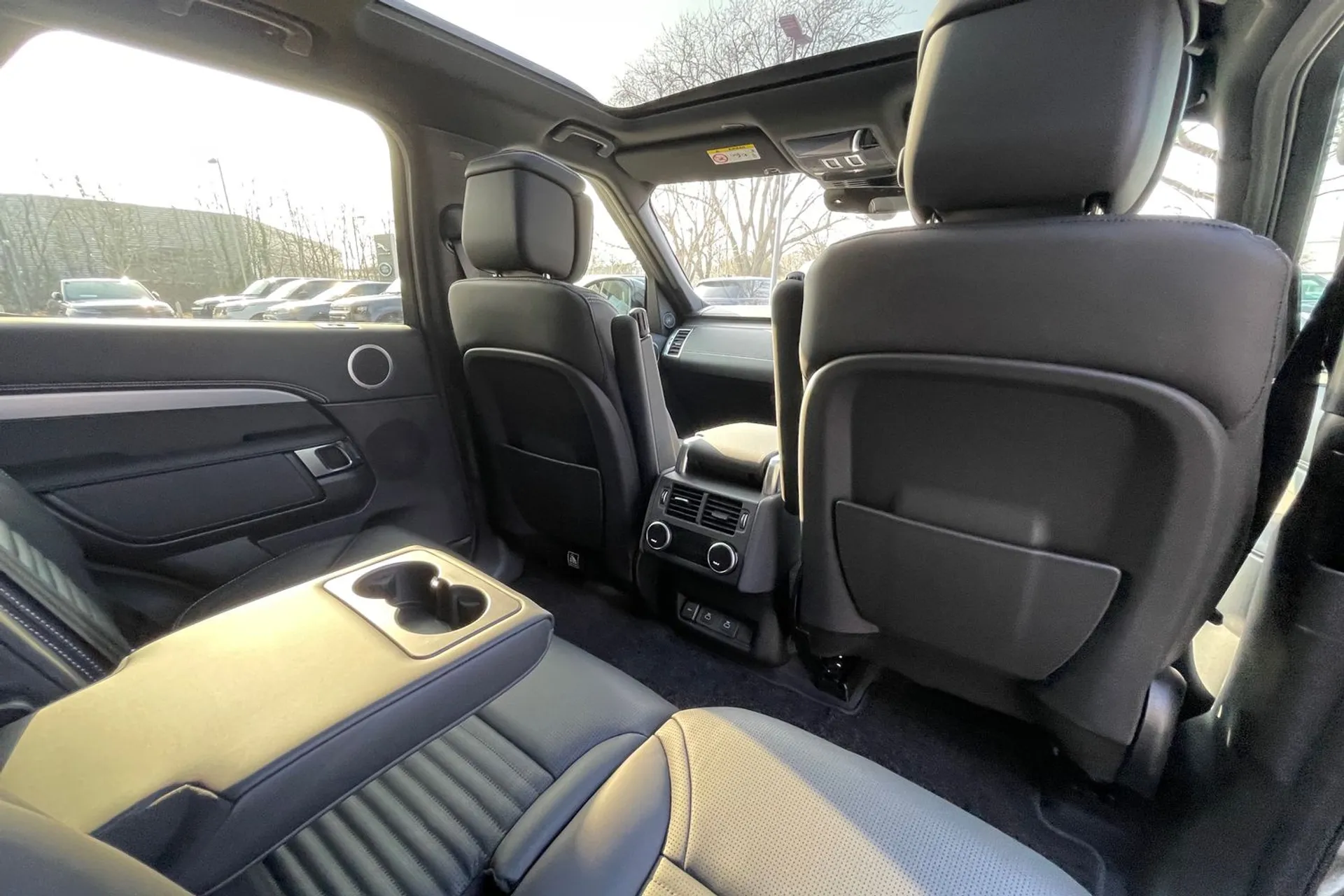 LAND ROVER DISCOVERY thumbnail image number 48