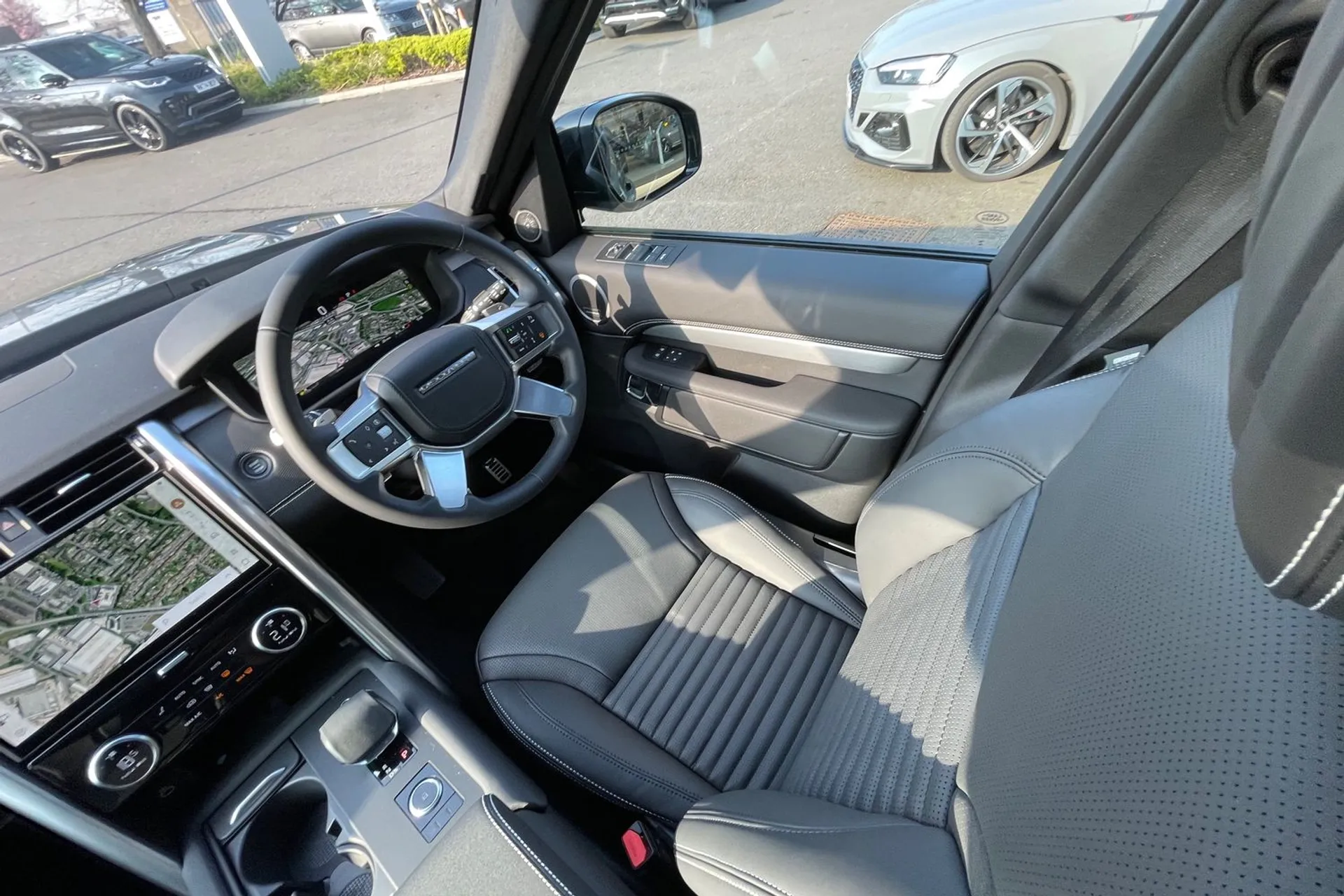 LAND ROVER DISCOVERY thumbnail image number 14