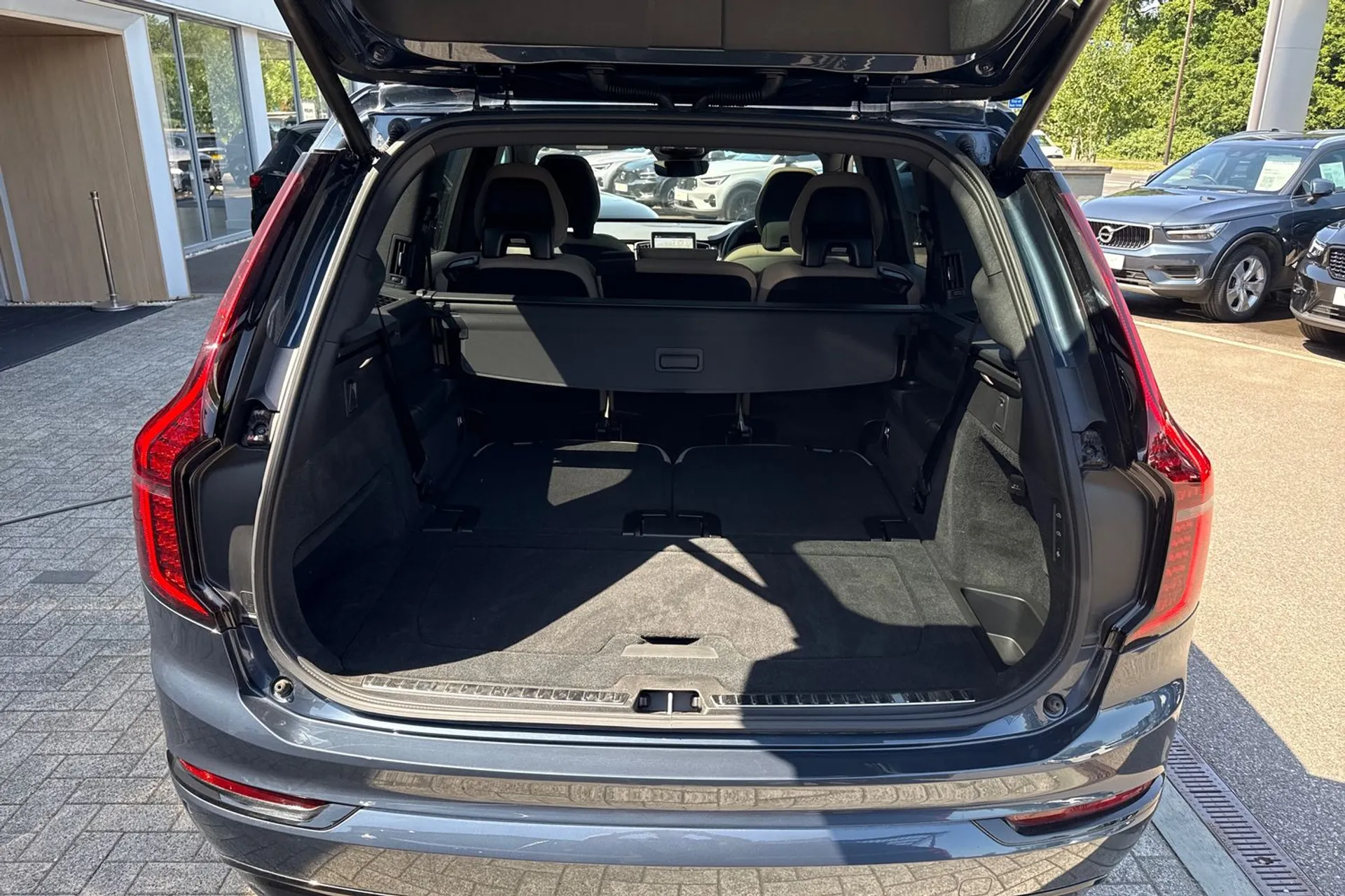 Volvo XC90 thumbnail image number 22