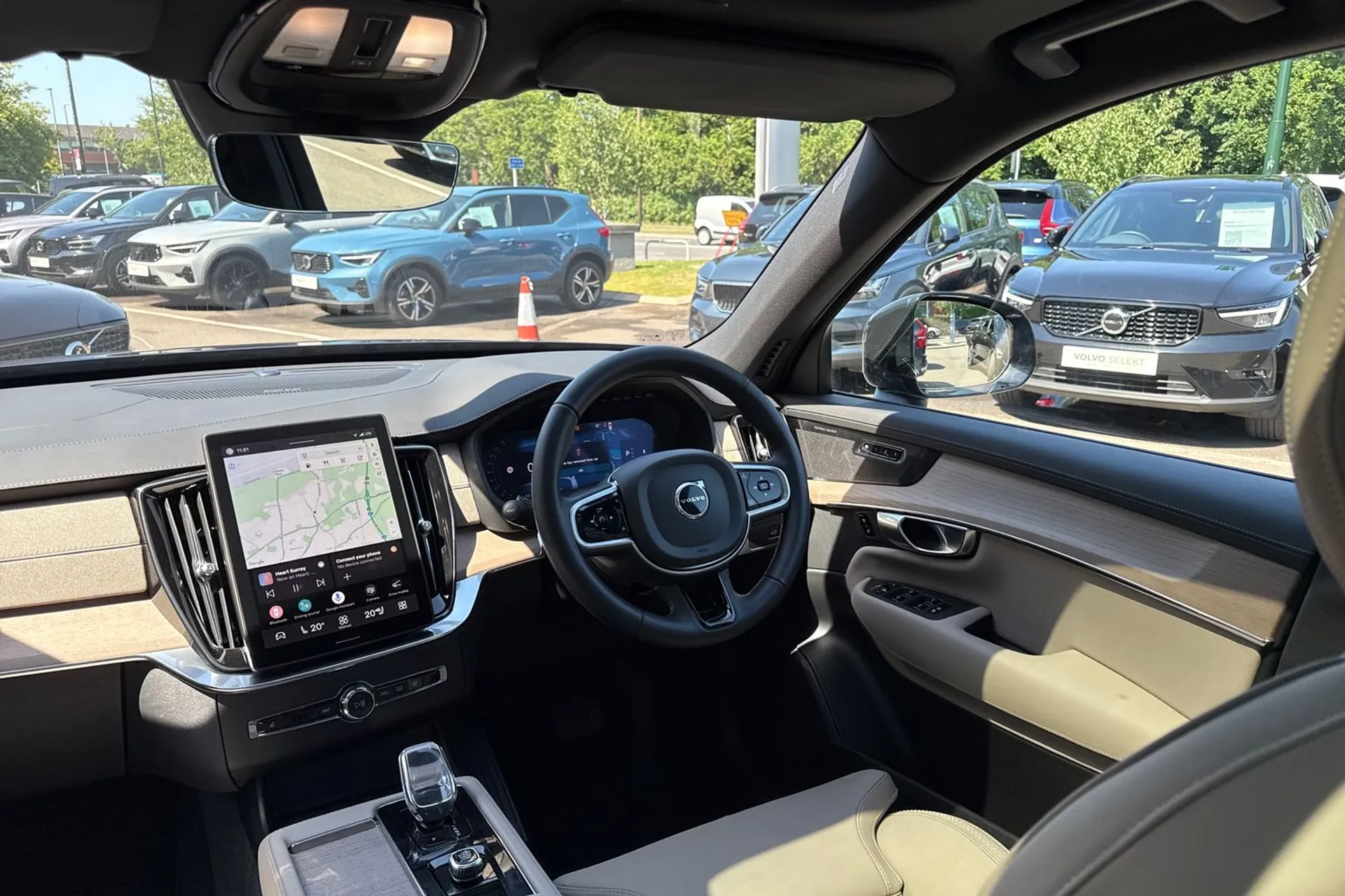 Volvo XC90 thumbnail image number 37