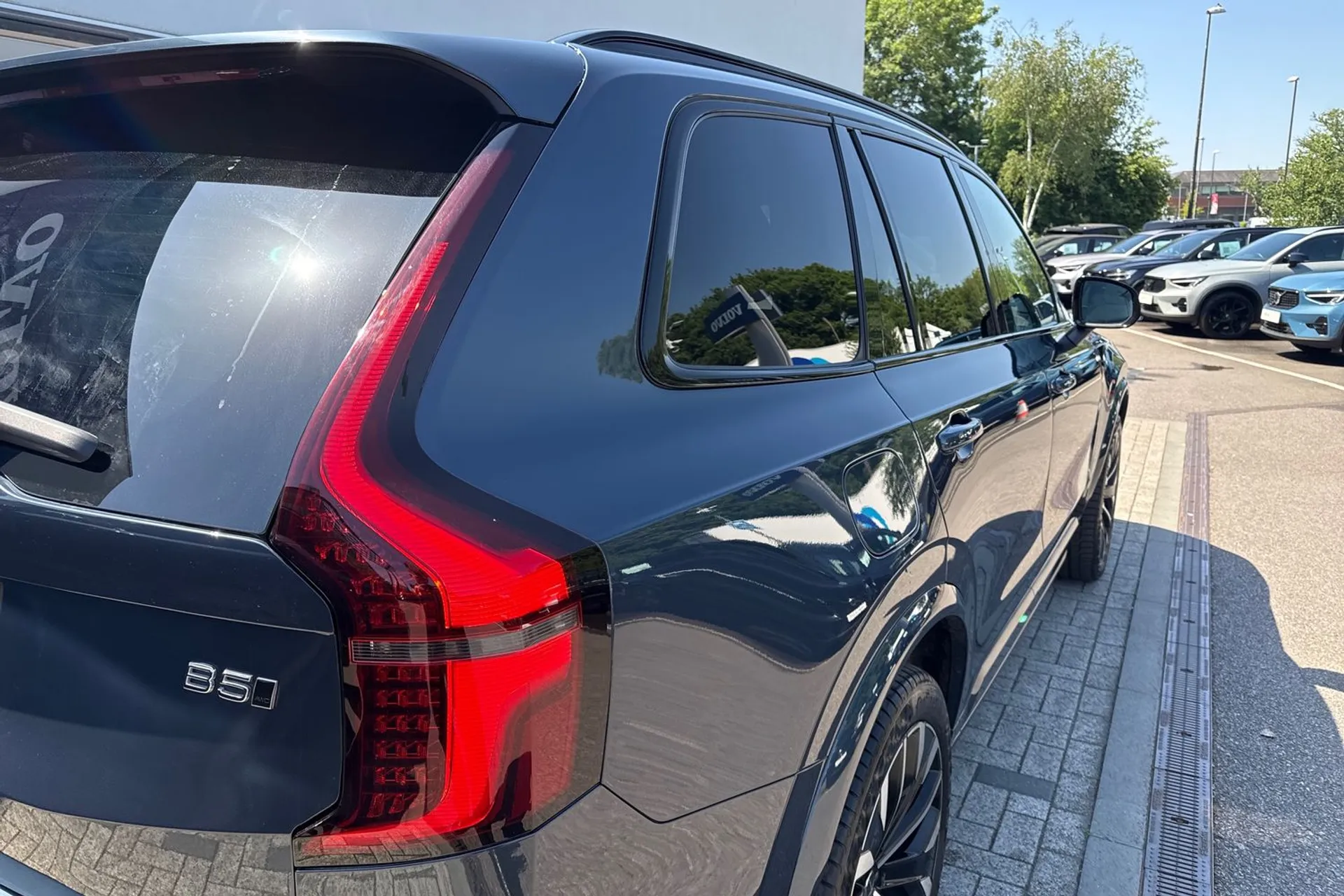 Volvo XC90 thumbnail image number 17