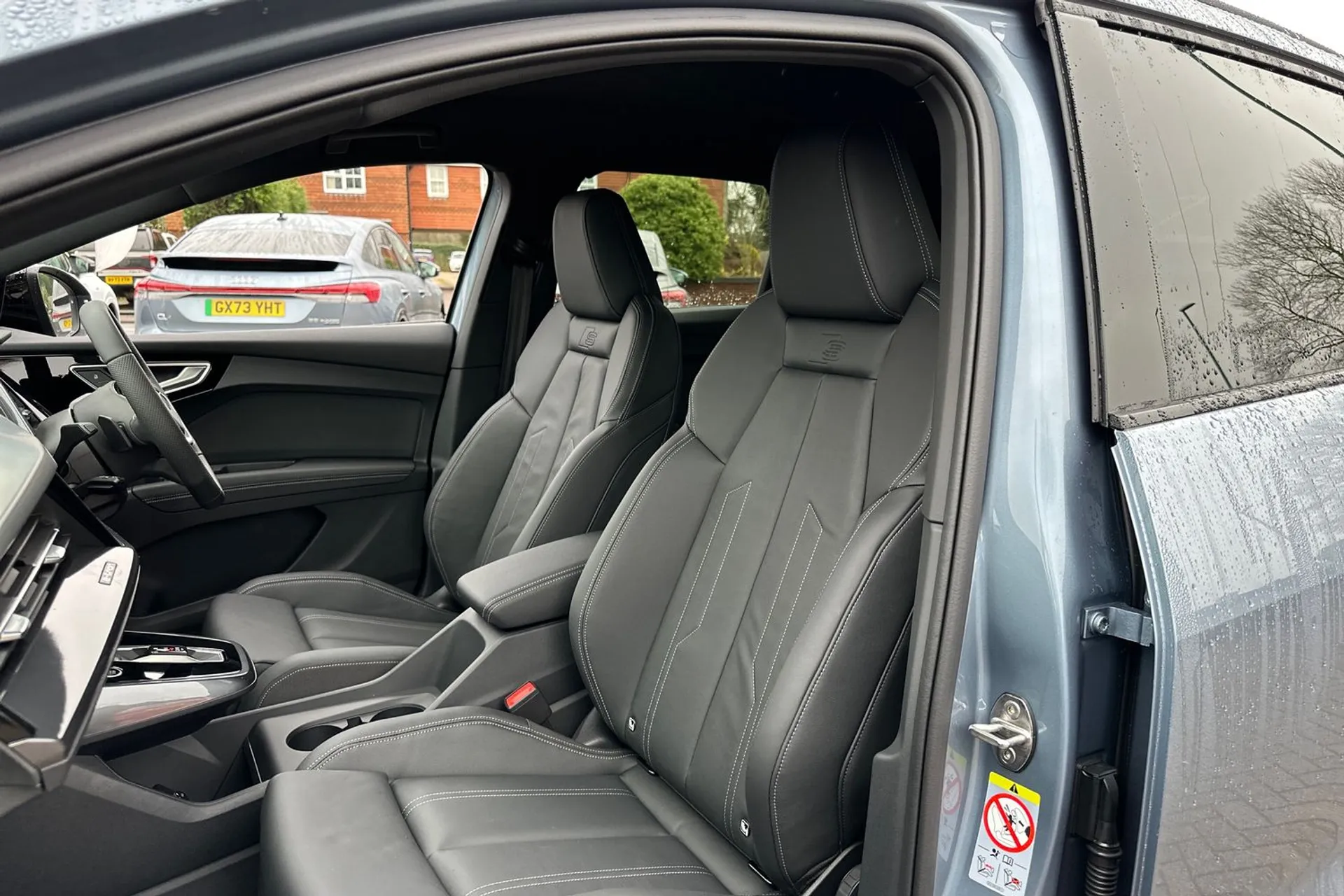 Audi Q4 thumbnail image number 34