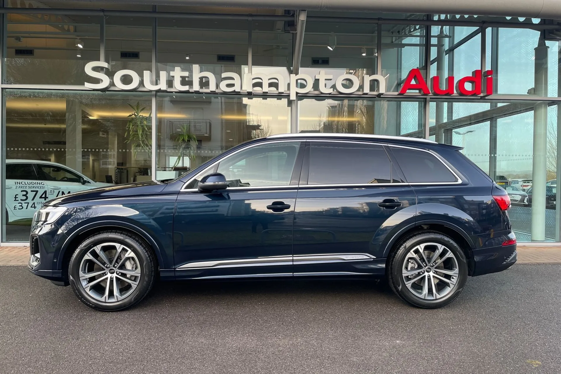 Audi Q7 thumbnail image number 8