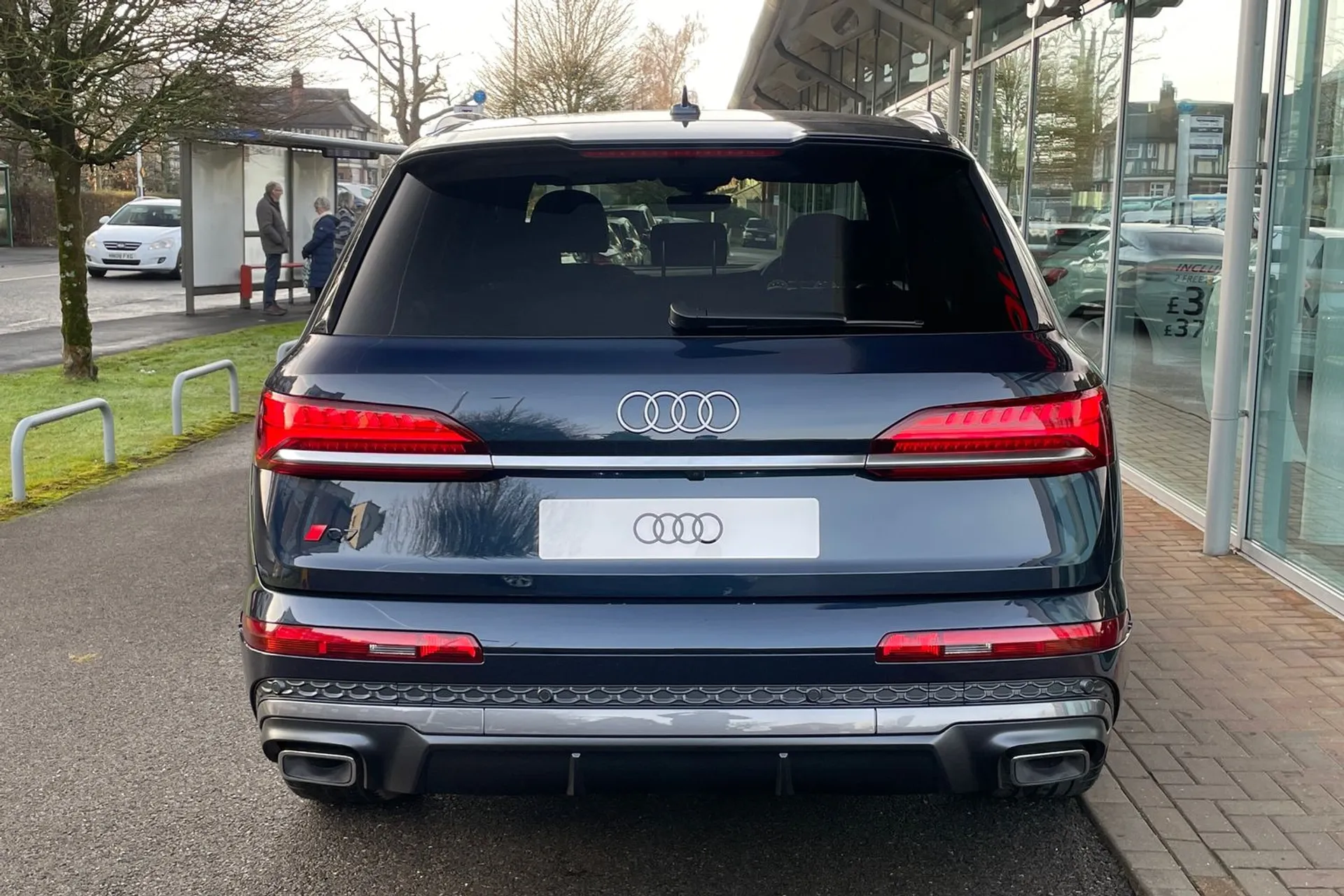 Audi Q7 thumbnail image number 6