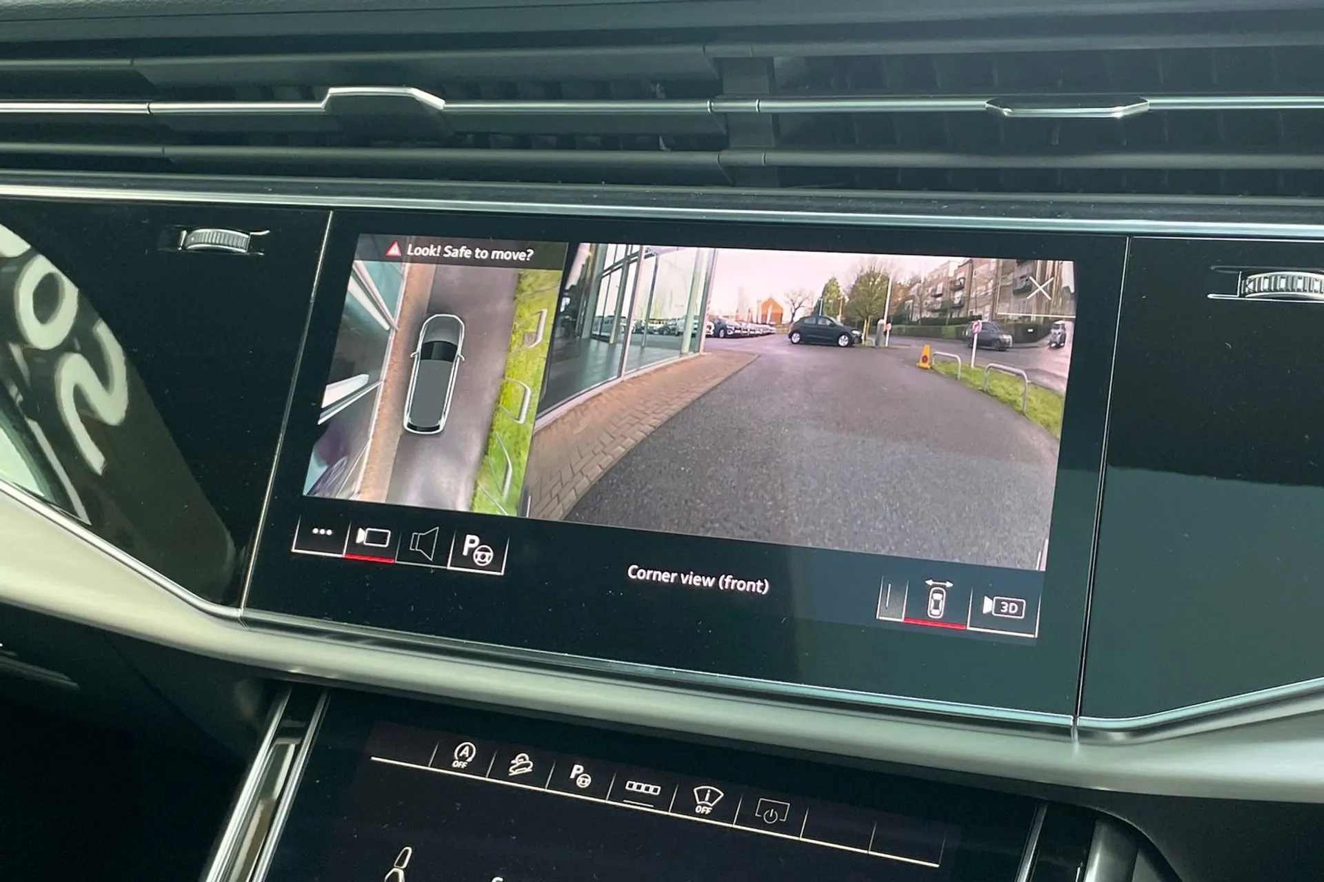 Audi Q7 thumbnail image number 37