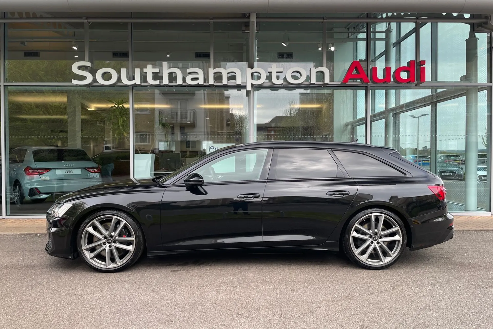 Audi A6 thumbnail image number 8
