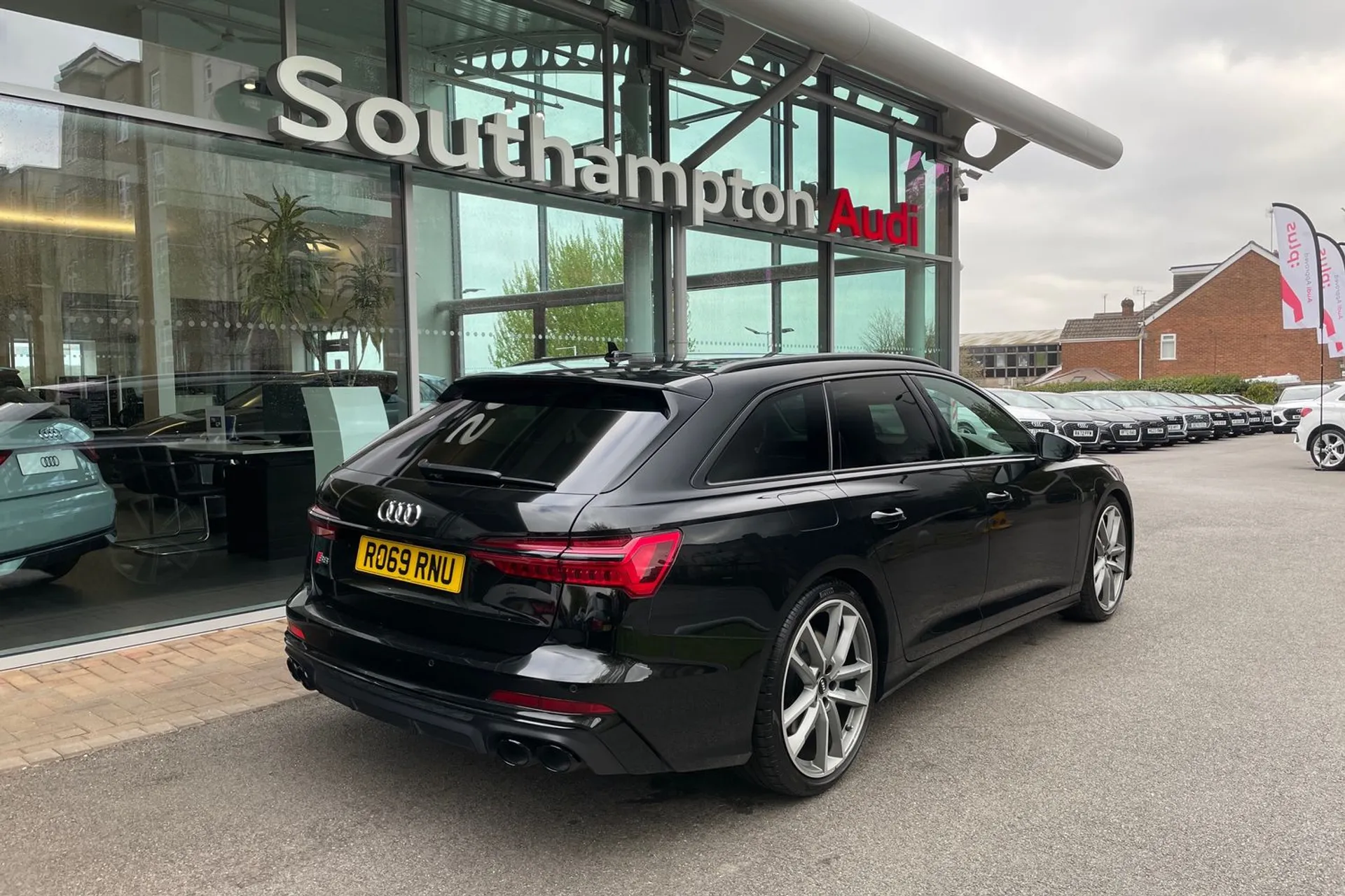 Audi A6 thumbnail image number 5