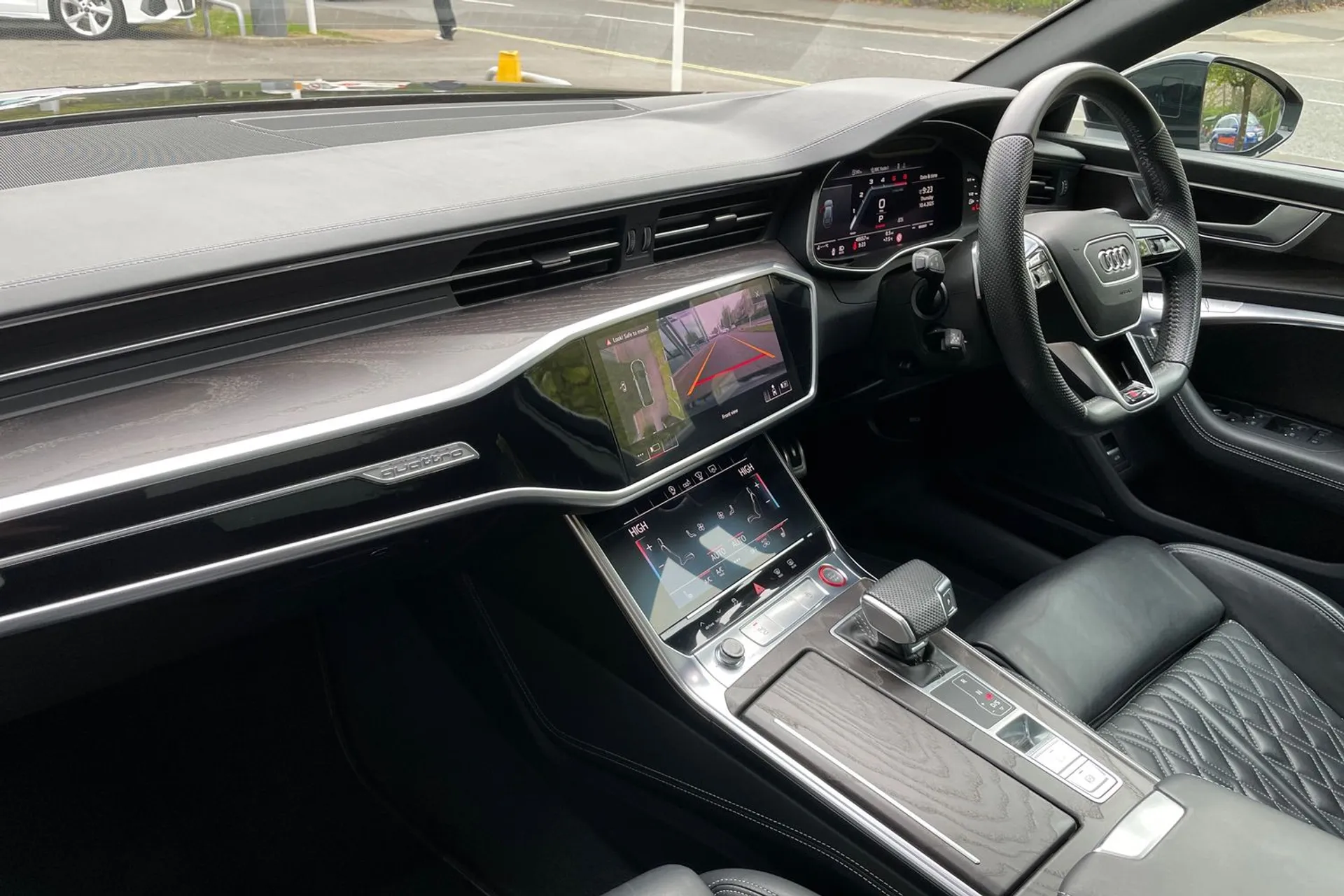 Audi A6 thumbnail image number 26