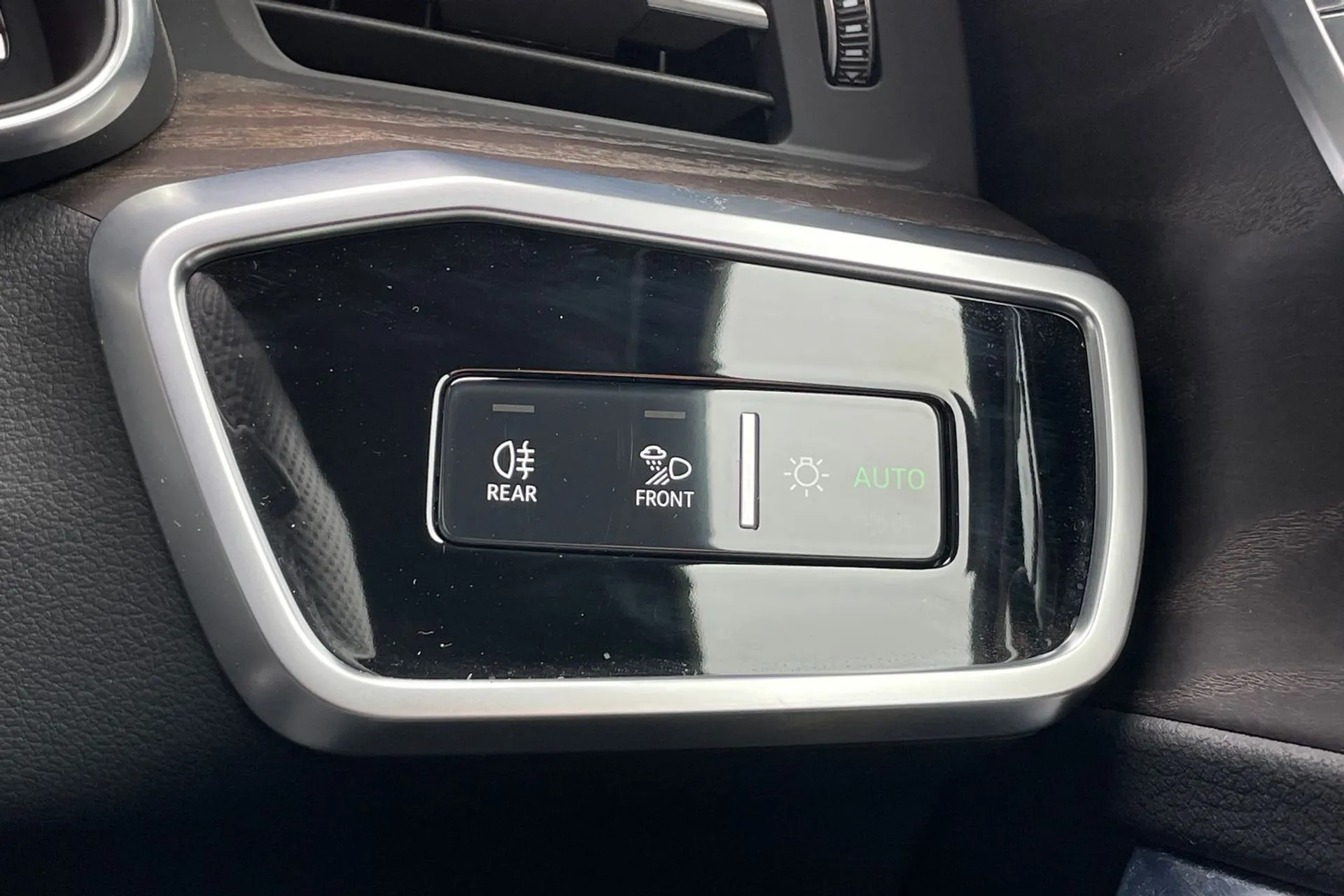 Audi A6 thumbnail image number 54