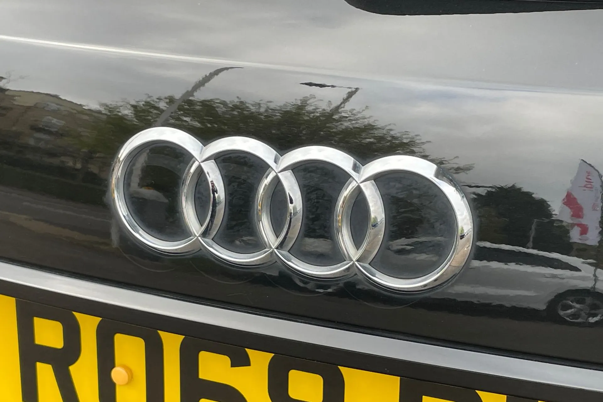 Audi A6 thumbnail image number 49