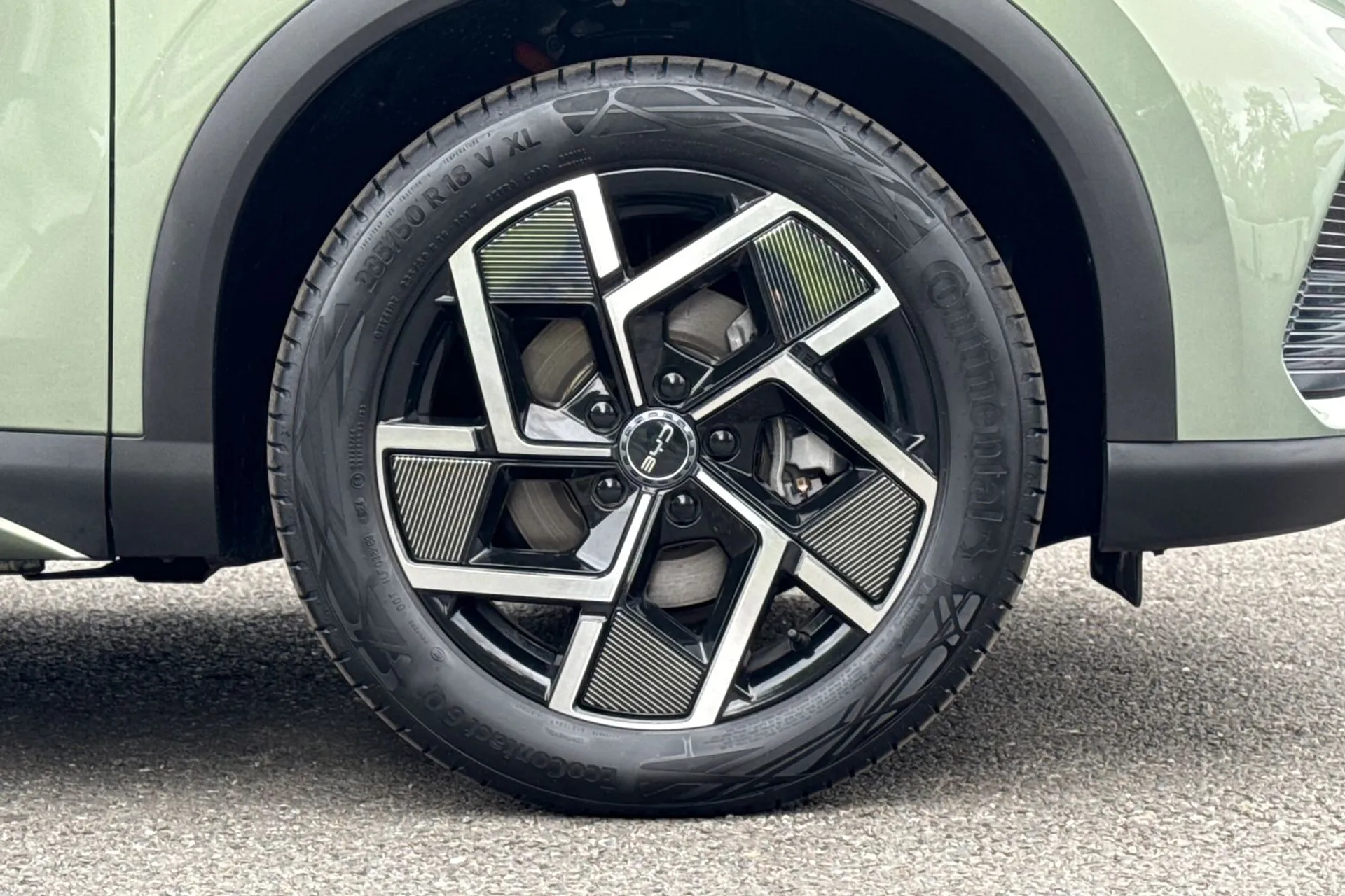 BYD ATTO 3 thumbnail image number 22