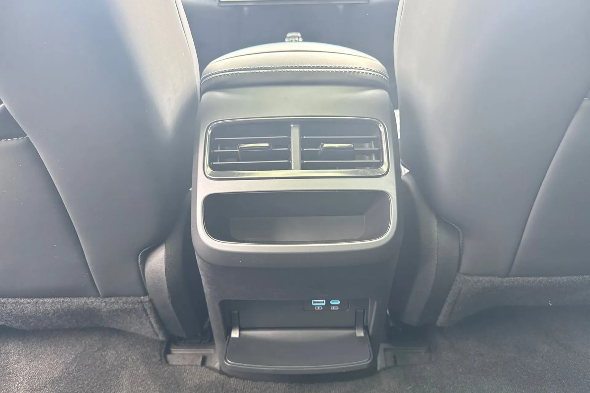 BYD SEAL thumbnail image number 55