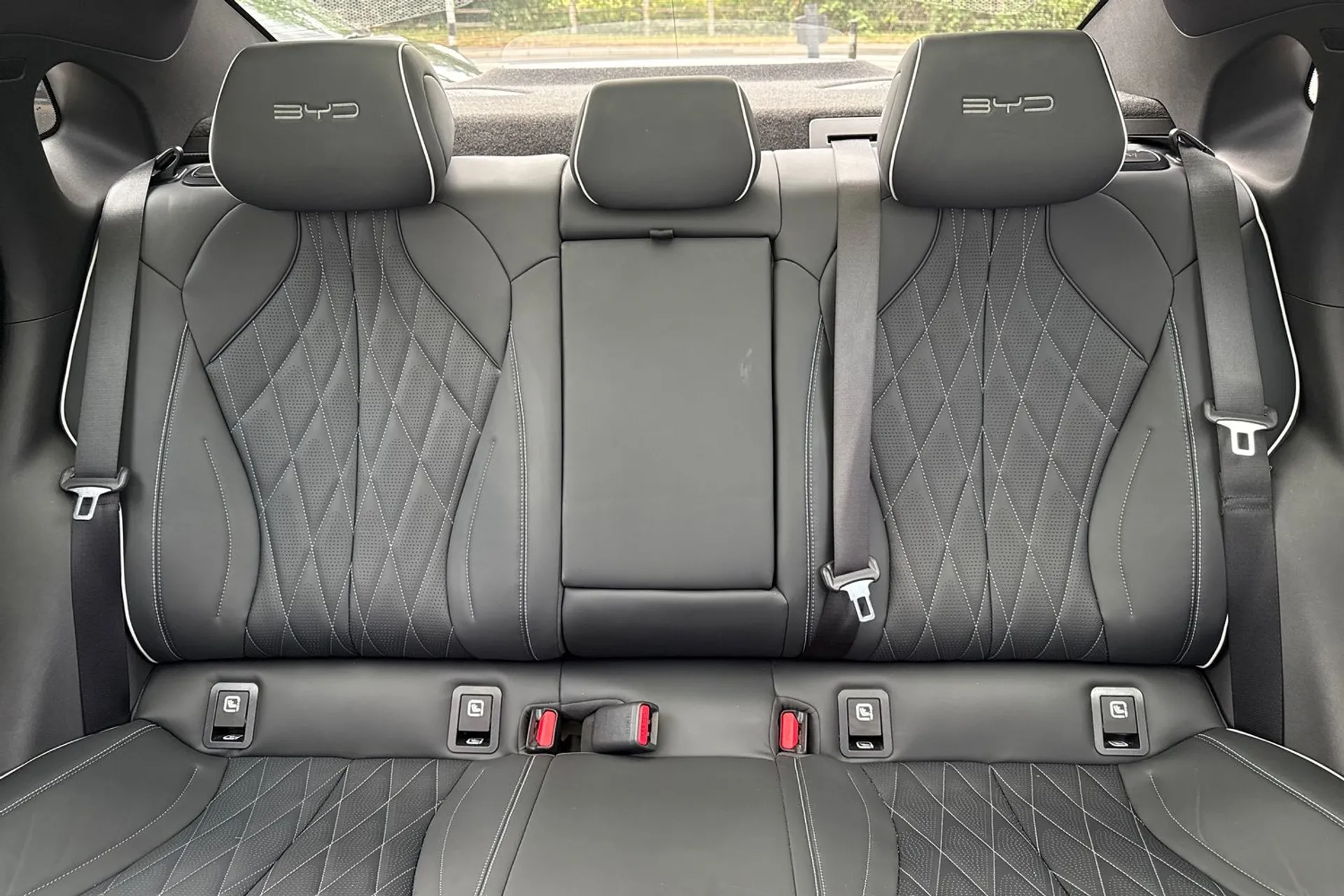 BYD SEAL thumbnail image number 50