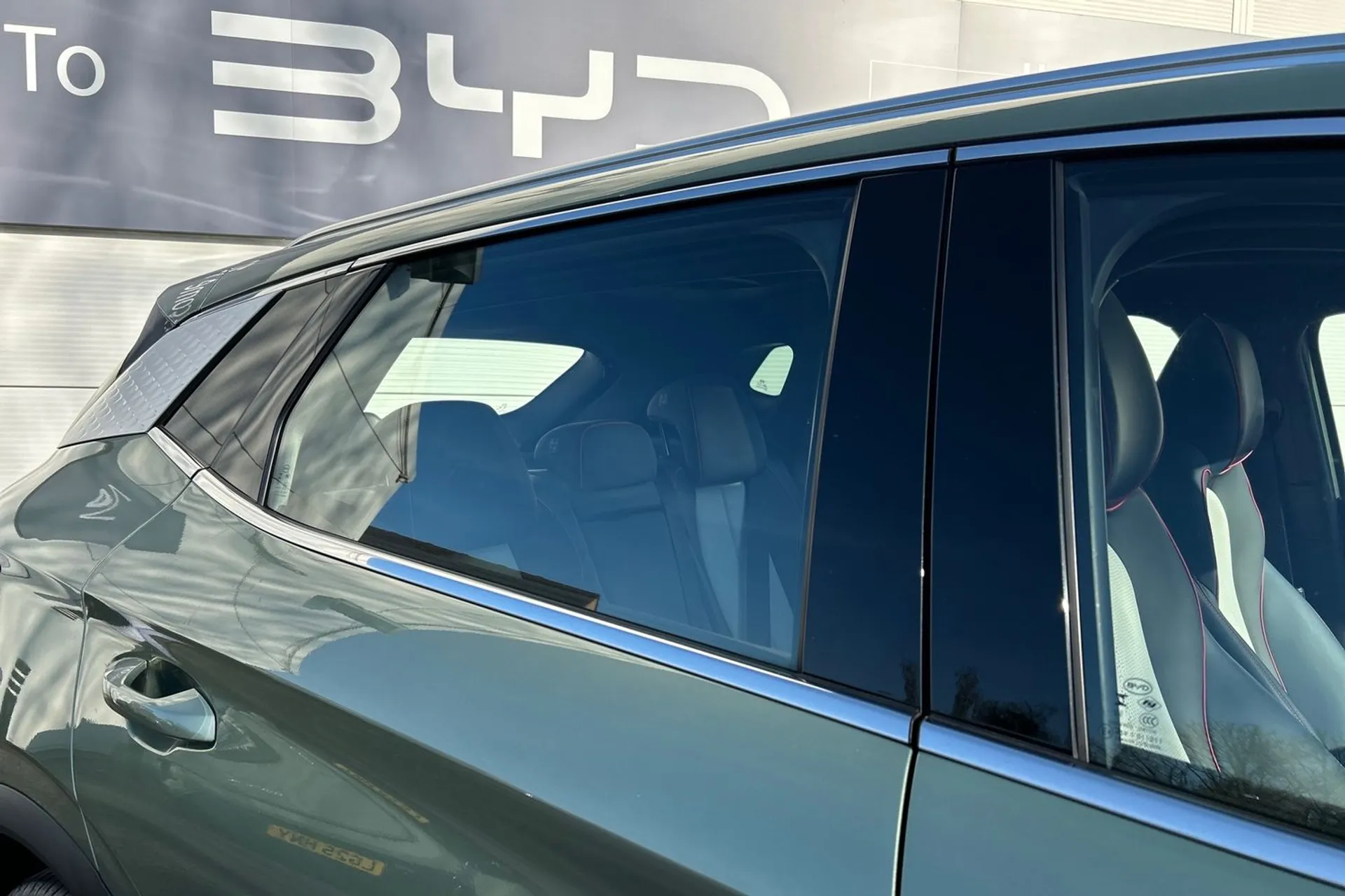 BYD ATTO 3 thumbnail image number 23