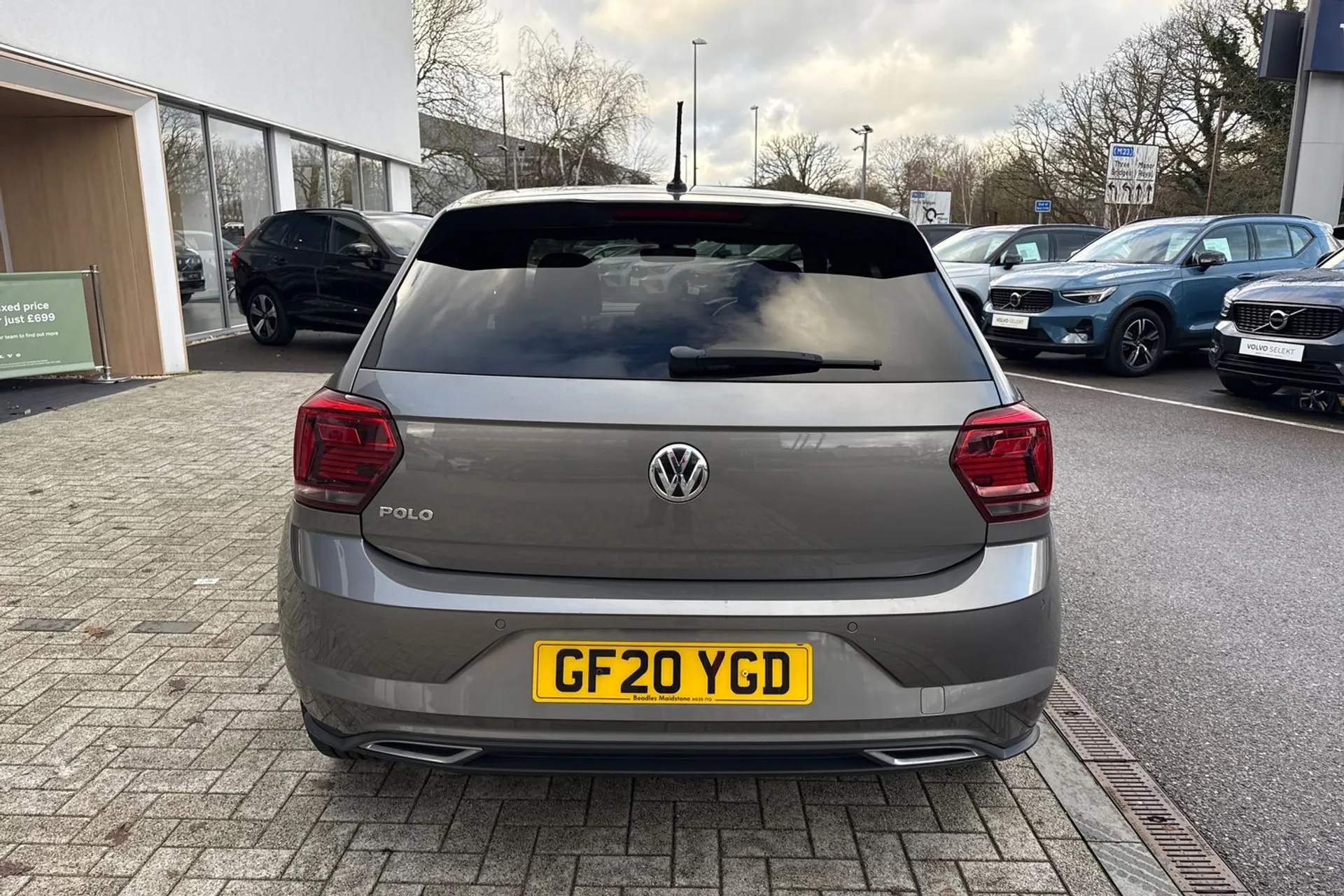 VOLKSWAGEN POLO thumbnail image number 8