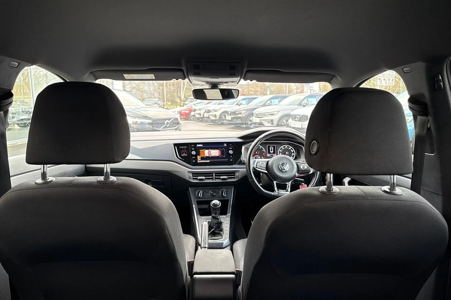 VOLKSWAGEN POLO thumbnail image number 21