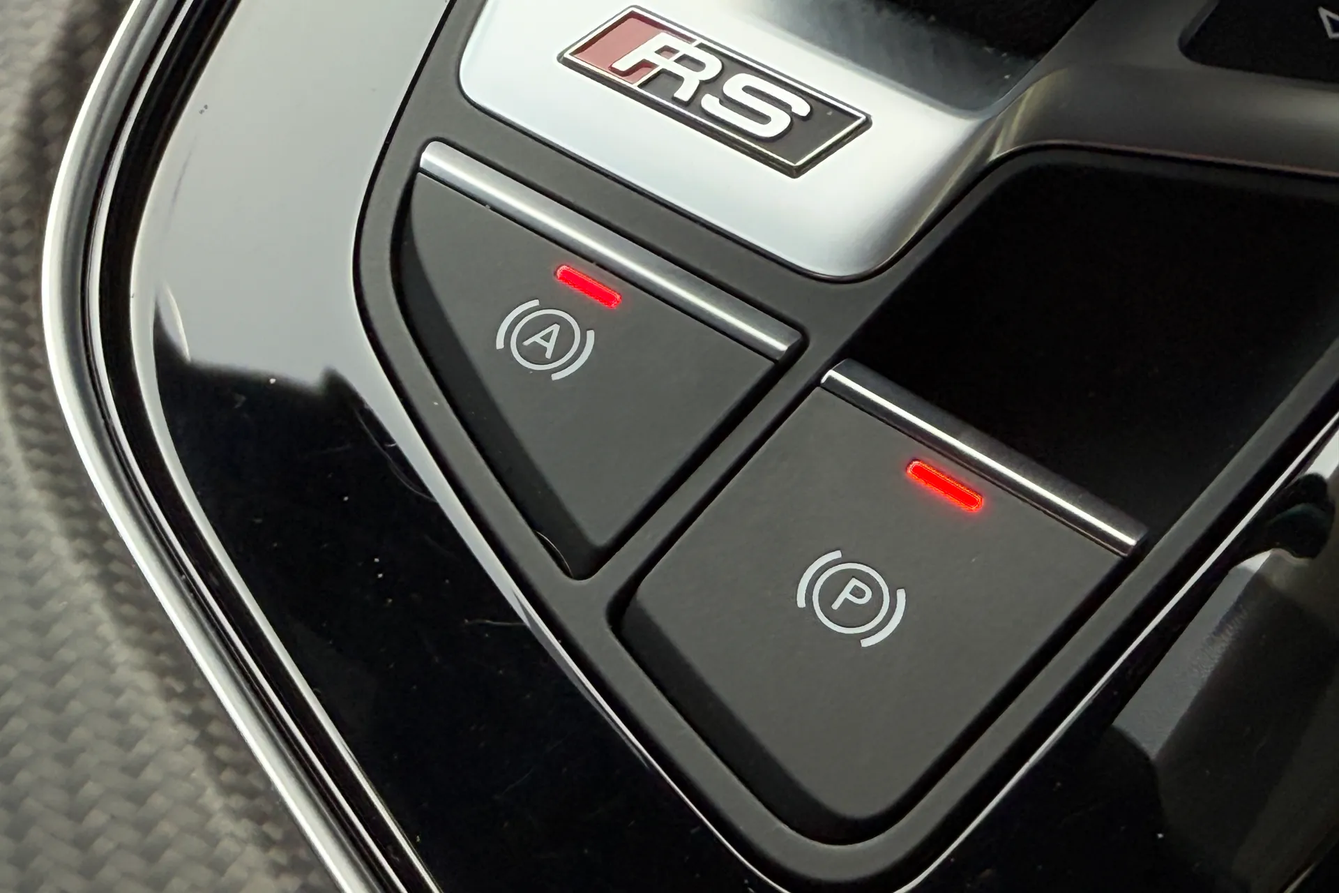 Audi RS4 Avant thumbnail image number 28