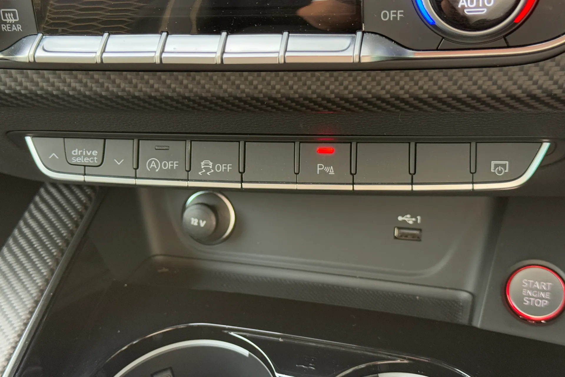 Audi RS4 Avant thumbnail image number 23