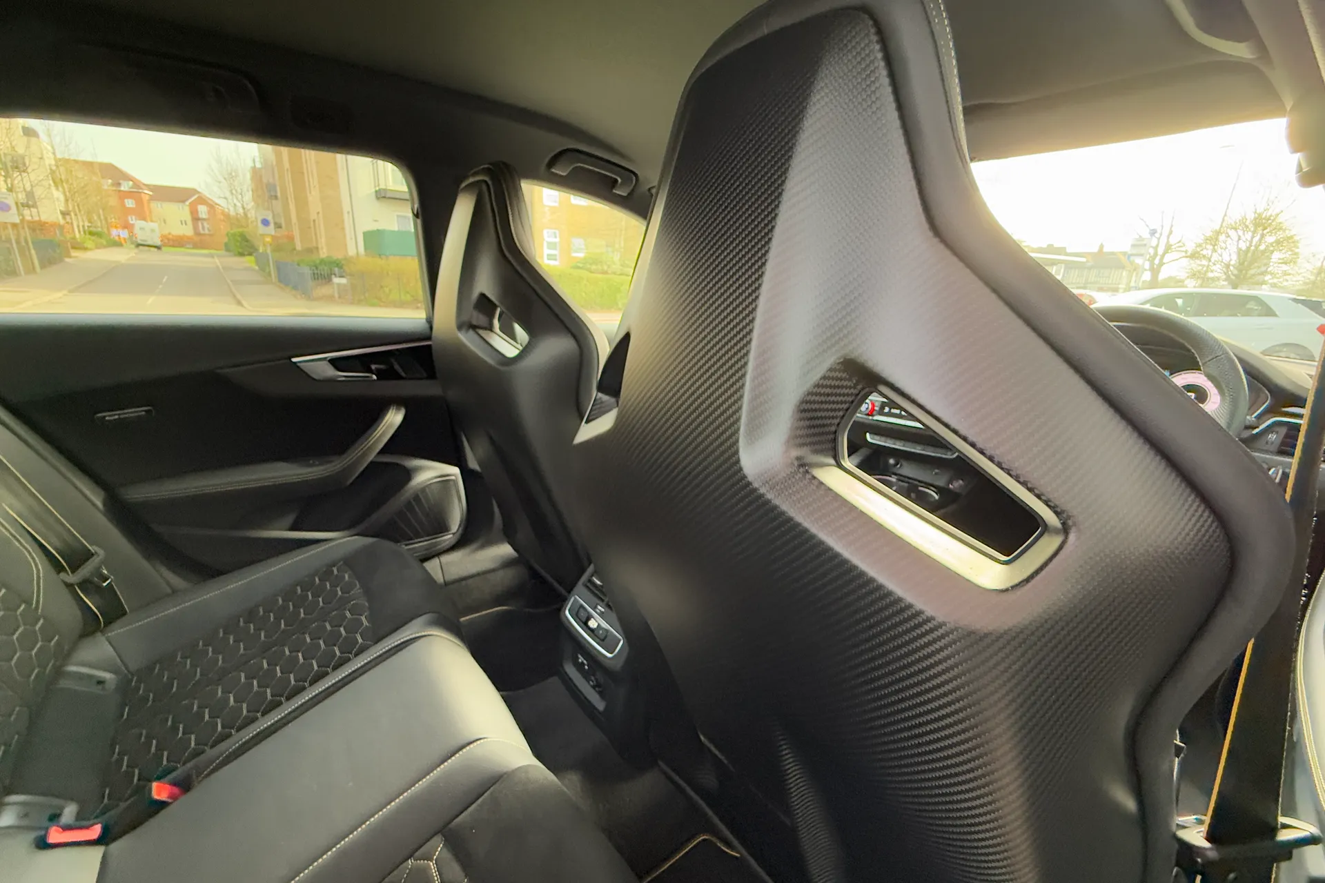 Audi RS4 Avant thumbnail image number 45