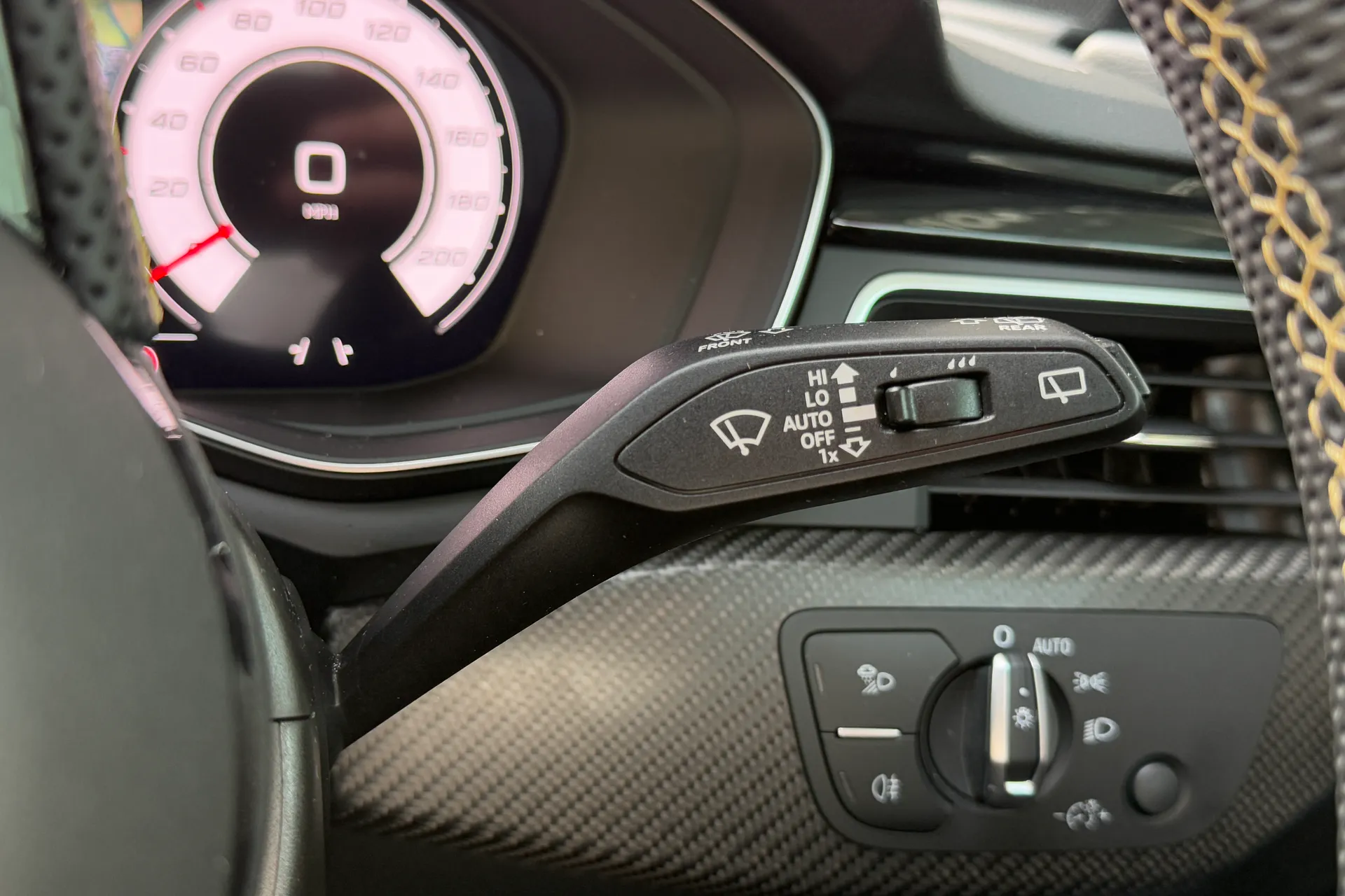 Audi RS4 Avant thumbnail image number 18